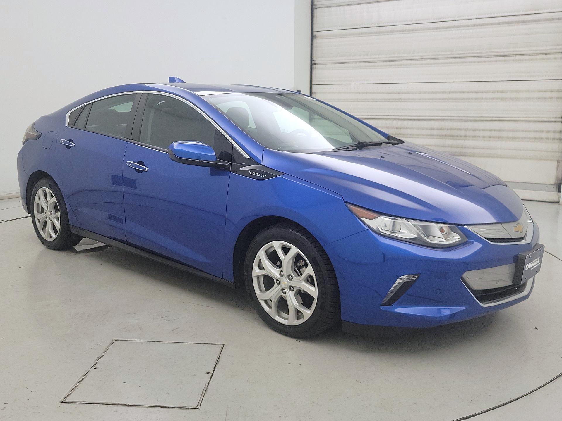 Thumbnail: 2017 Chevrolet Volt - 1