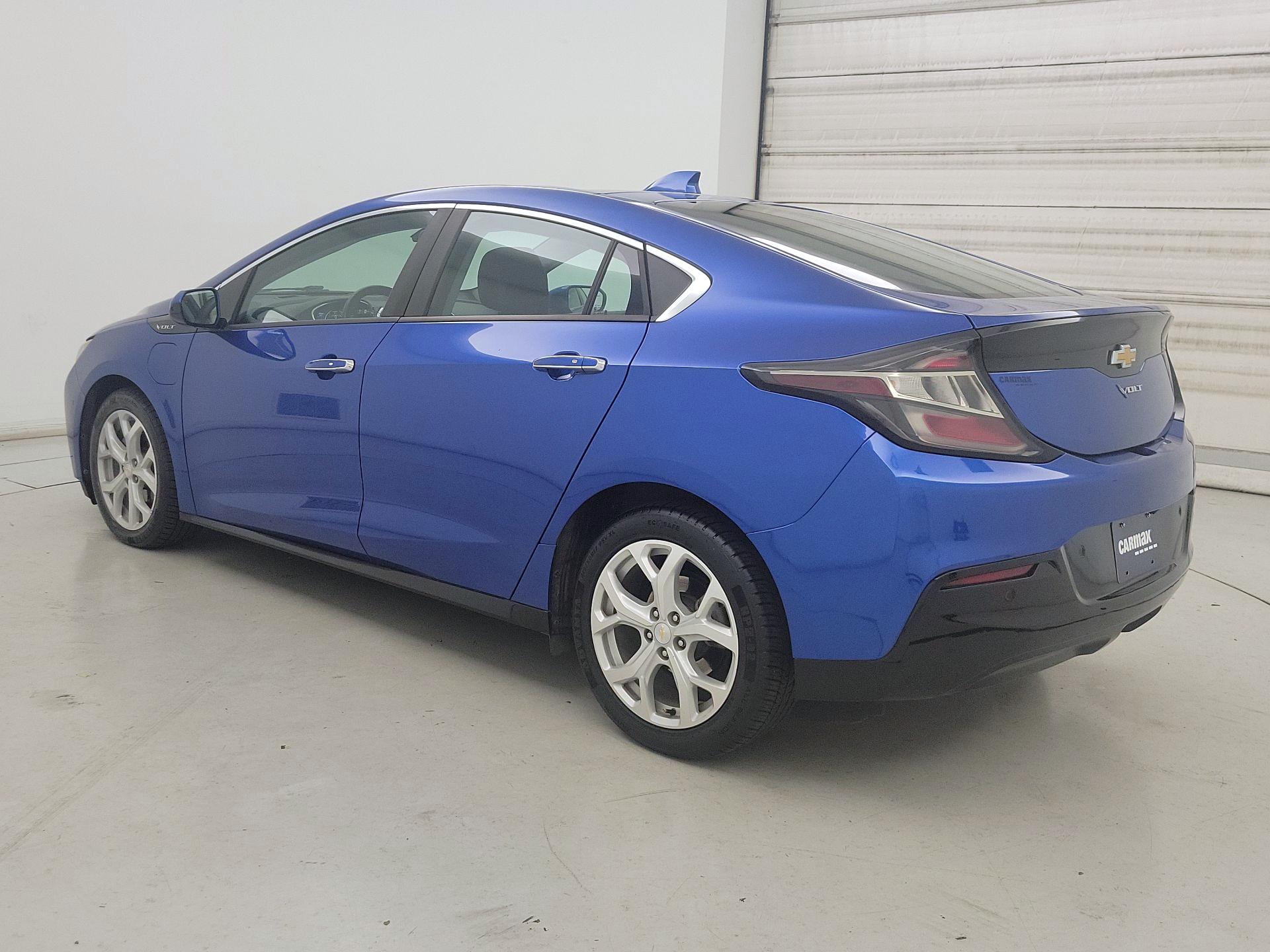 Thumbnail: 2017 Chevrolet Volt - 7
