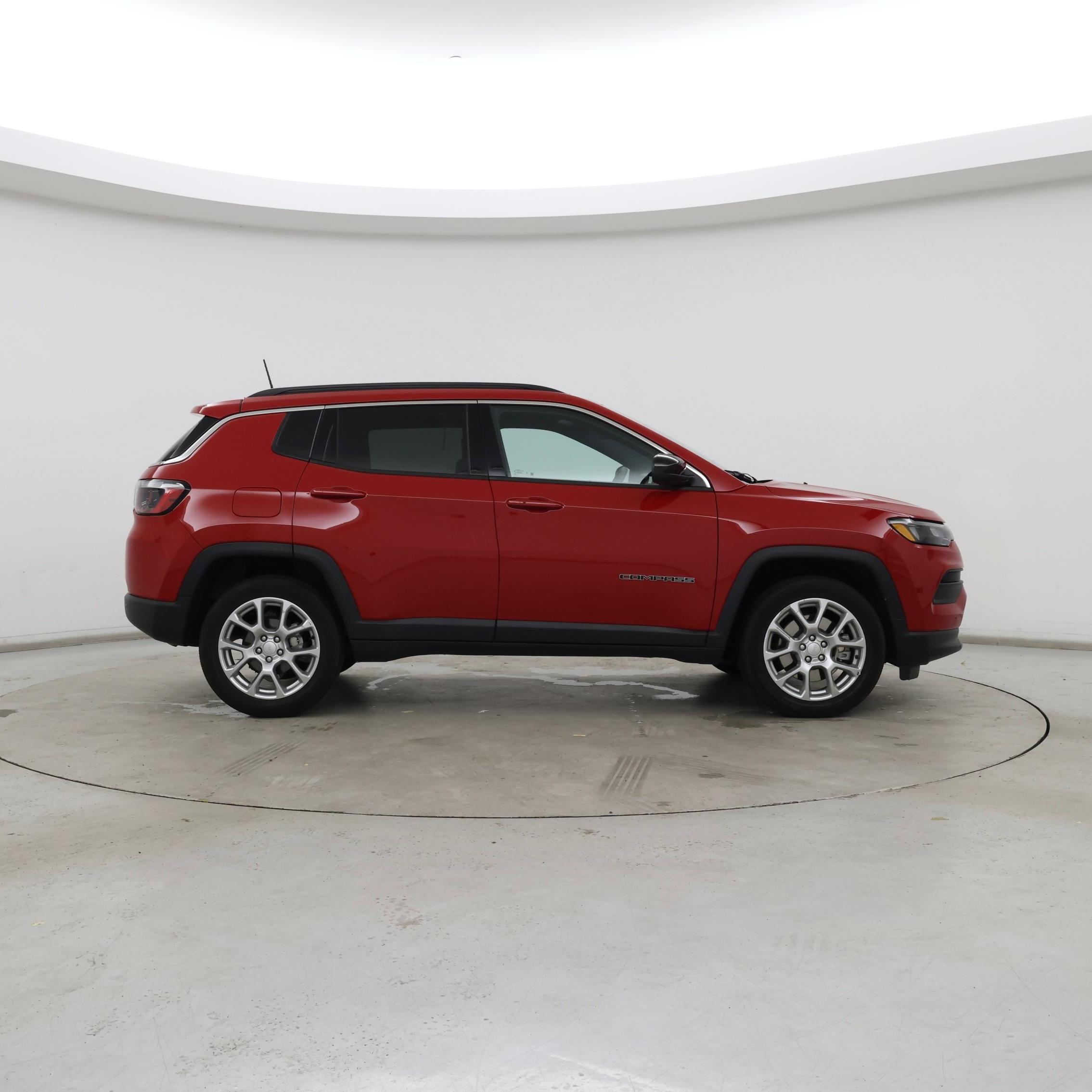 Thumbnail: 2023 Jeep Compass - 7