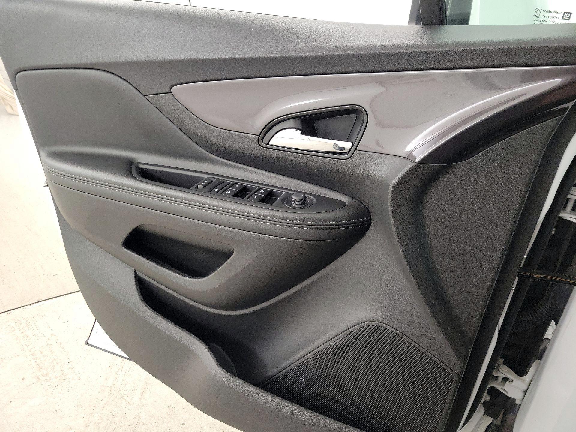 Thumbnail: 2019 Buick Encore - 12