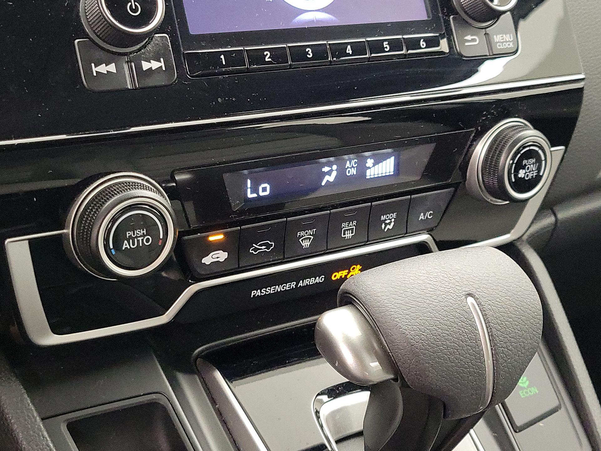 Thumbnail: 2019 Honda CR-V - 16