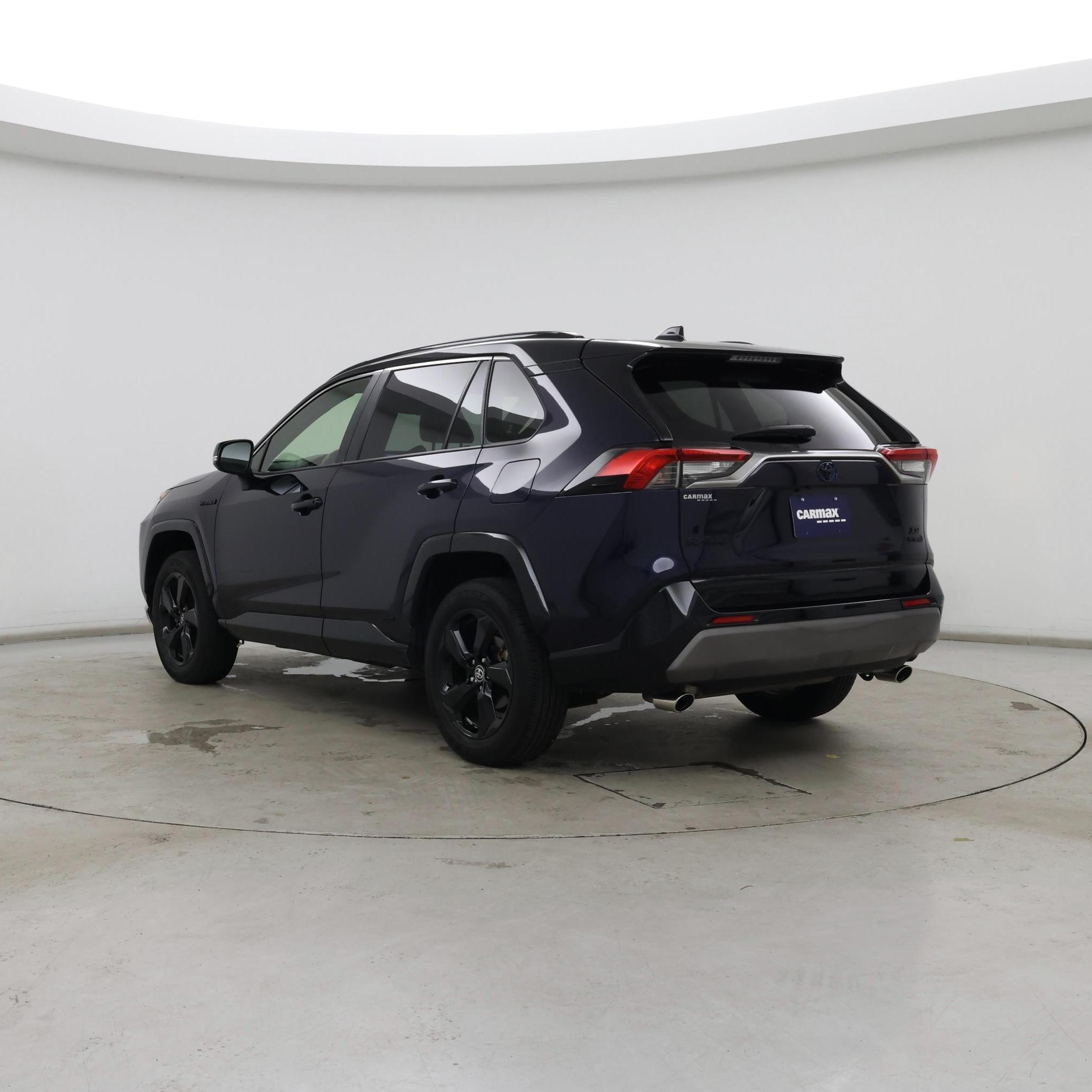Thumbnail: 2021 Toyota RAV4 - 2