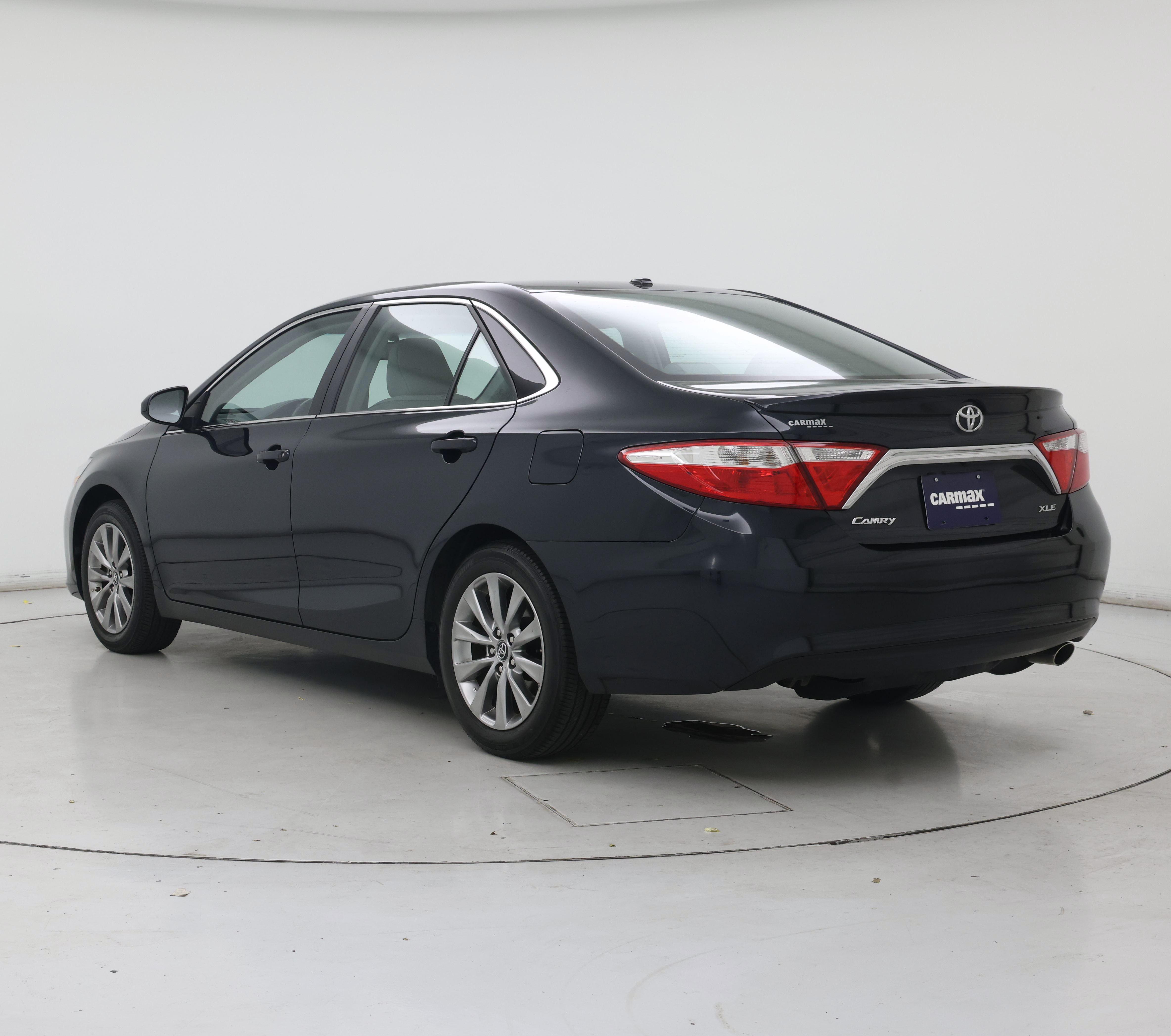 Thumbnail: 2017 Toyota Camry - 2