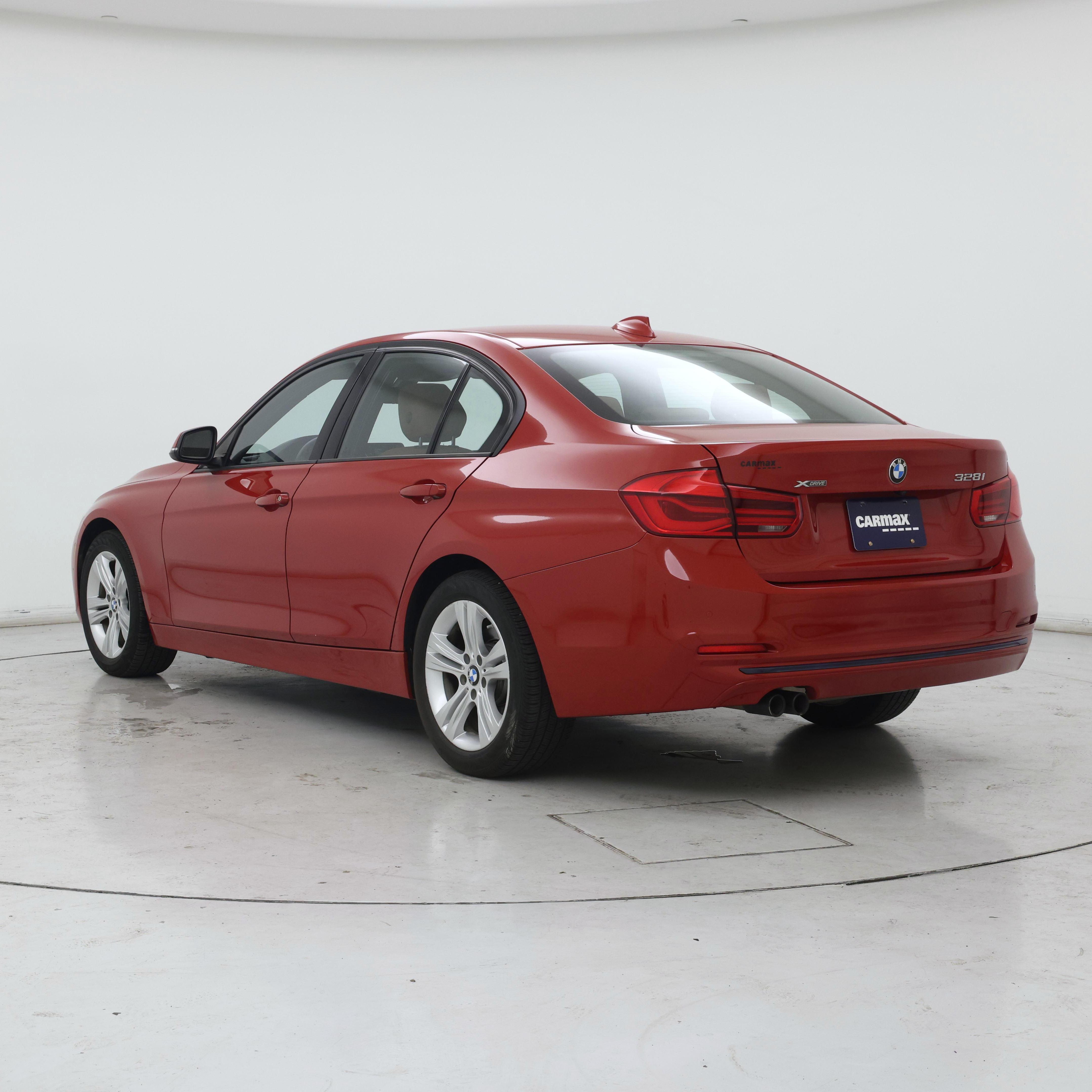 Thumbnail: 2016 BMW 3 Series - 2