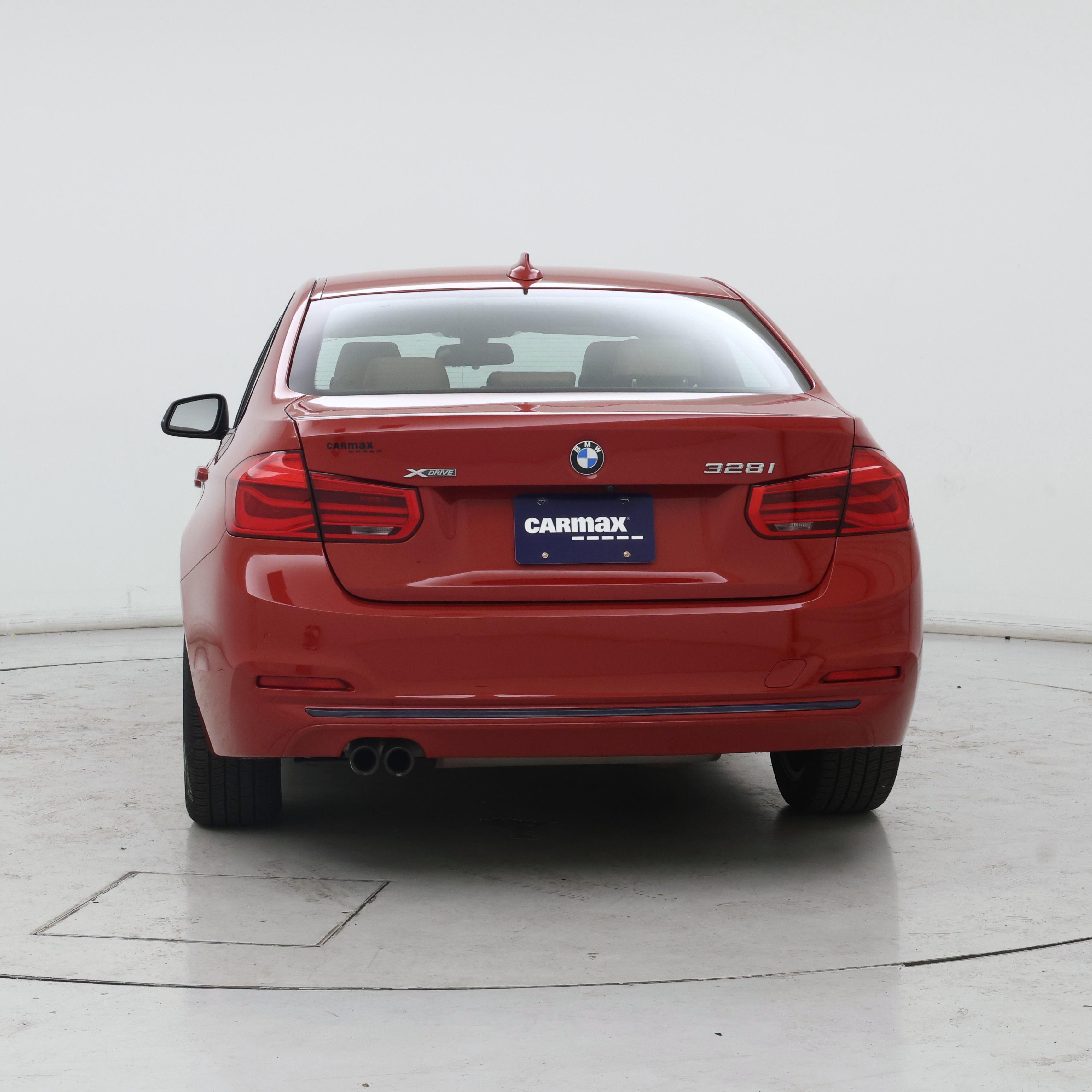 Thumbnail: 2016 BMW 3 Series - 6