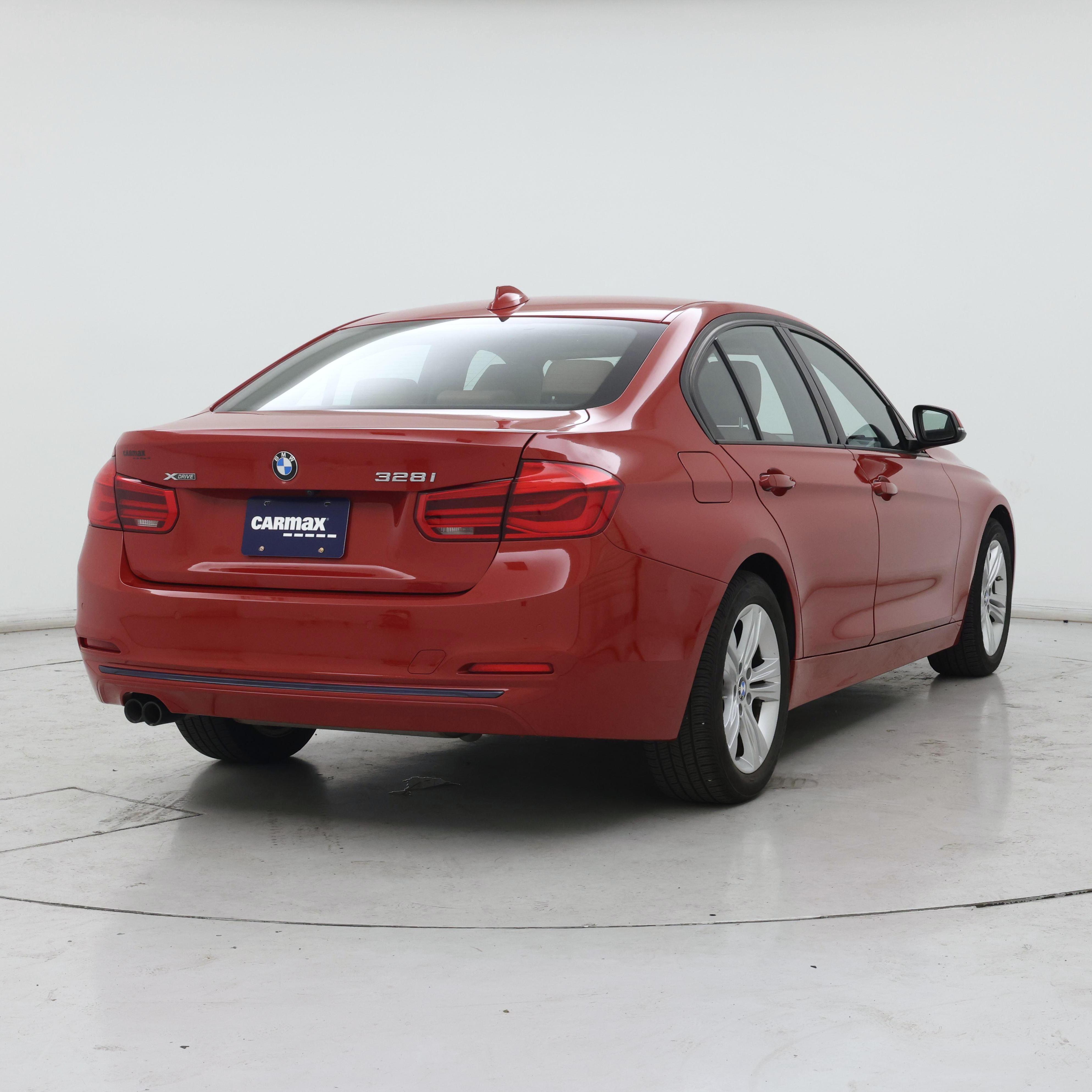 Thumbnail: 2016 BMW 3 Series - 8