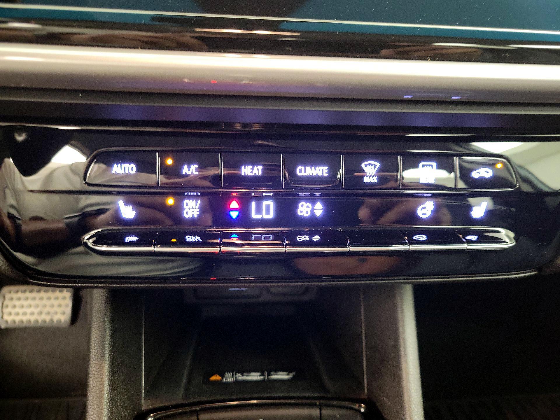 Thumbnail: 2023 Chevrolet Bolt EV - 16