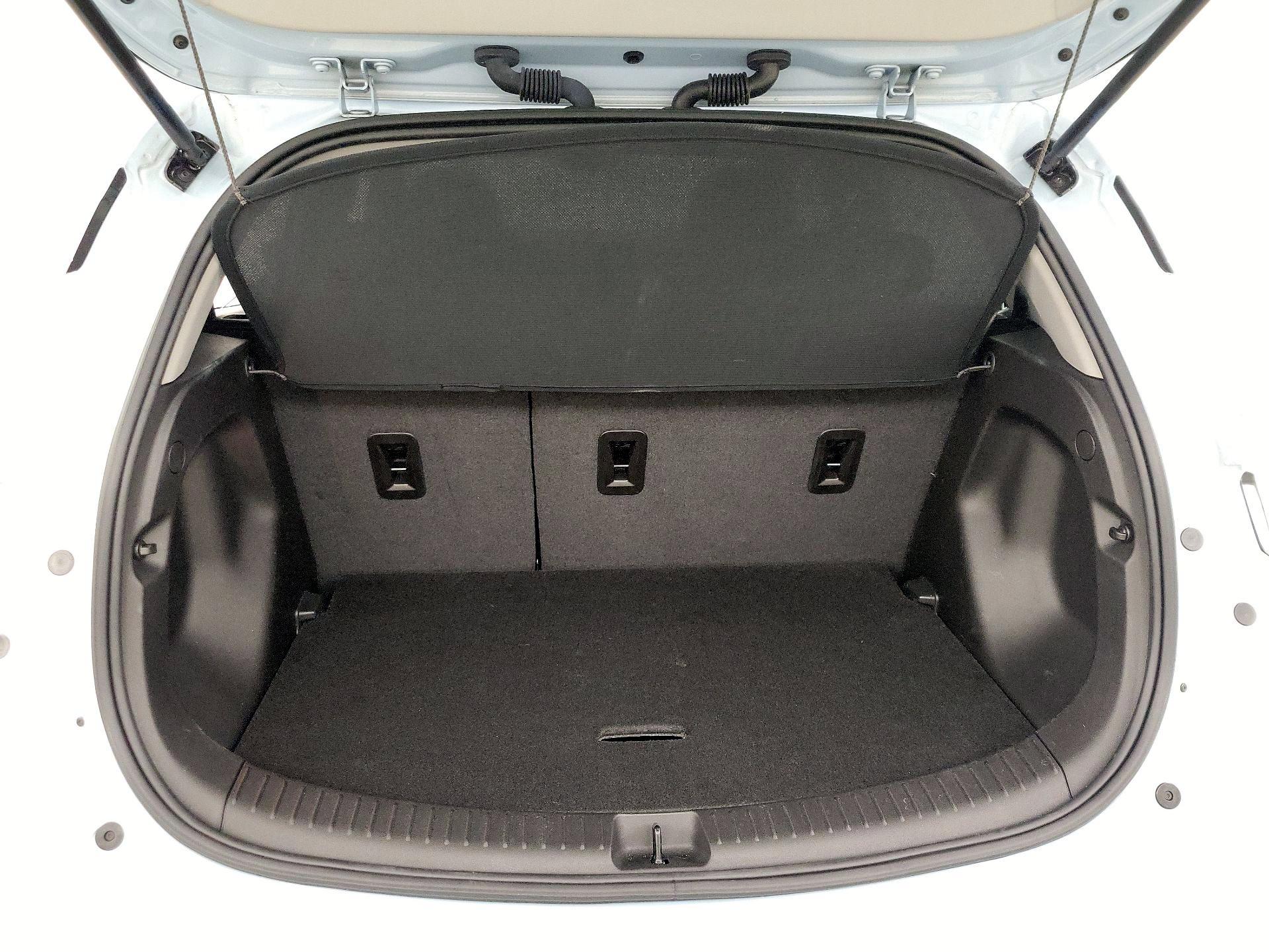 Thumbnail: 2023 Chevrolet Bolt EV - 20