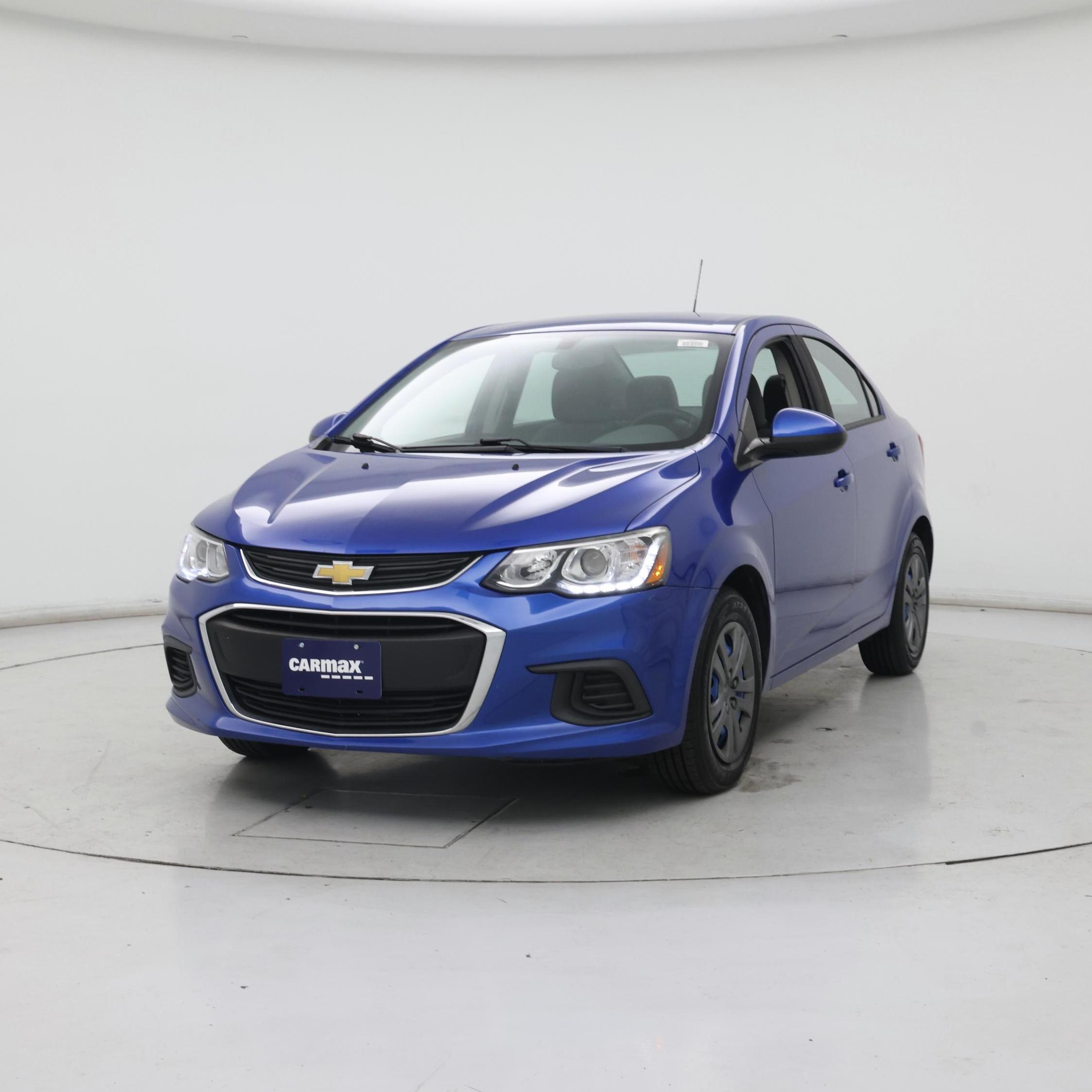 Thumbnail: 2018 Chevrolet Sonic - 4