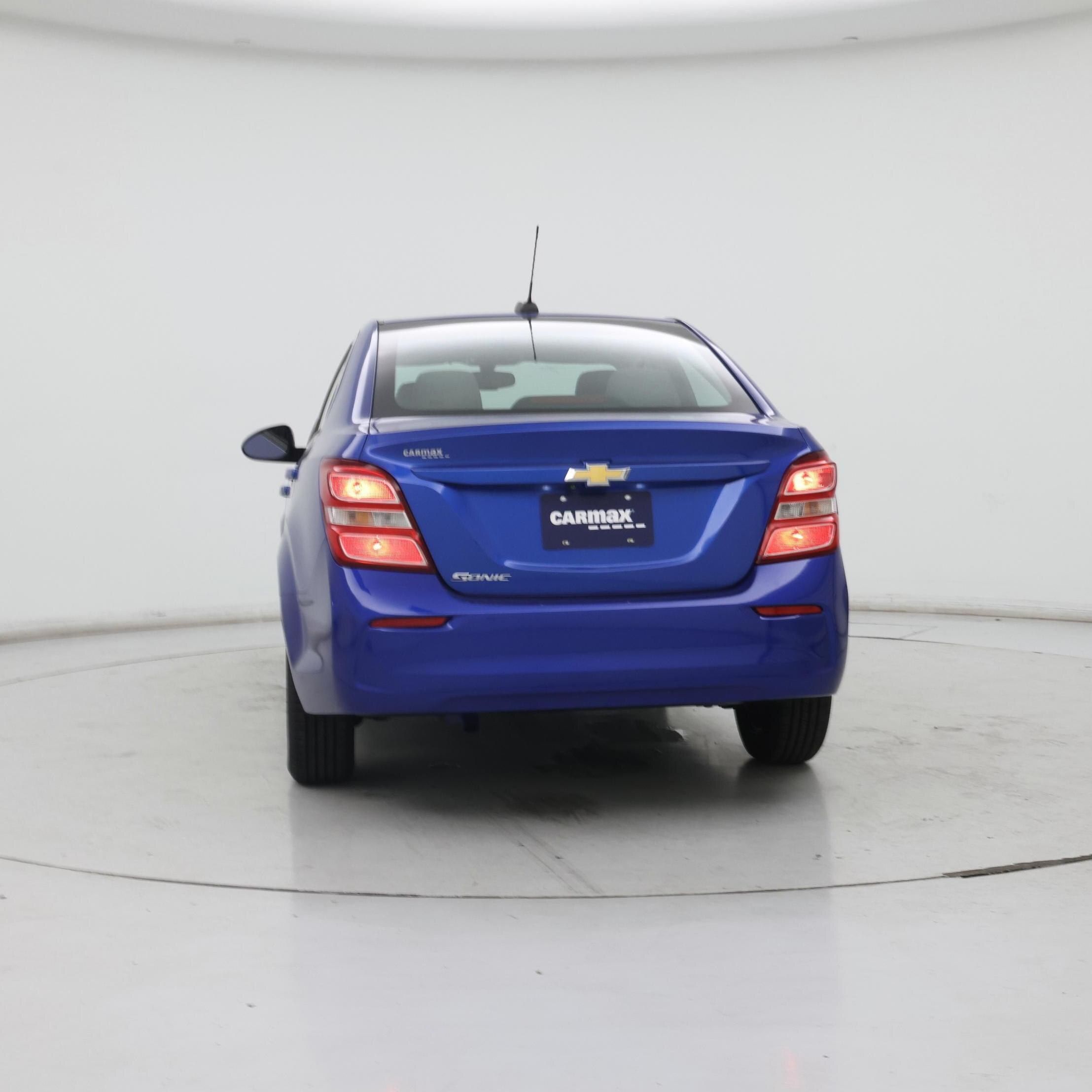 Thumbnail: 2018 Chevrolet Sonic - 6
