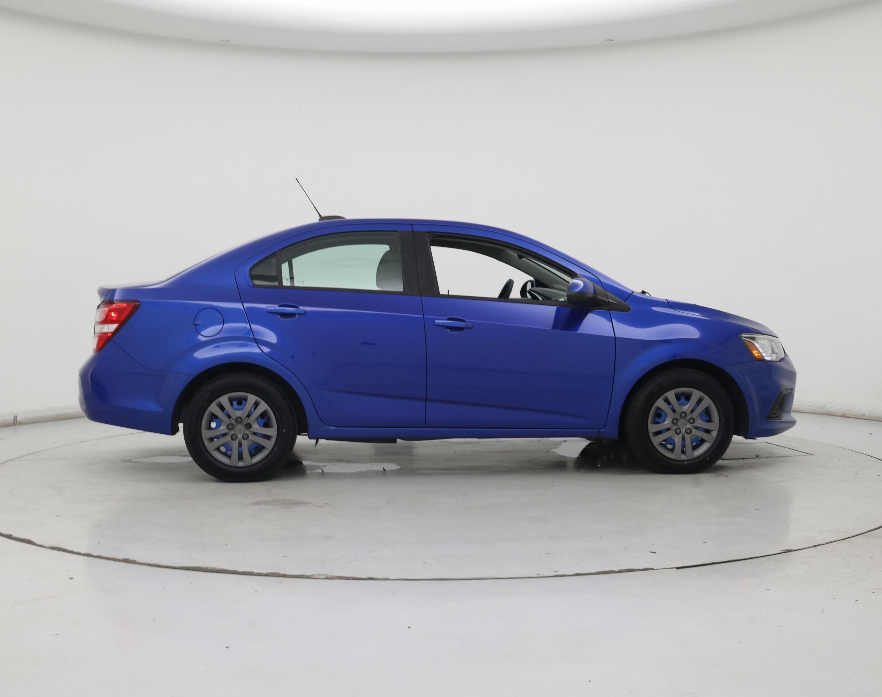 Thumbnail: 2018 Chevrolet Sonic - 7