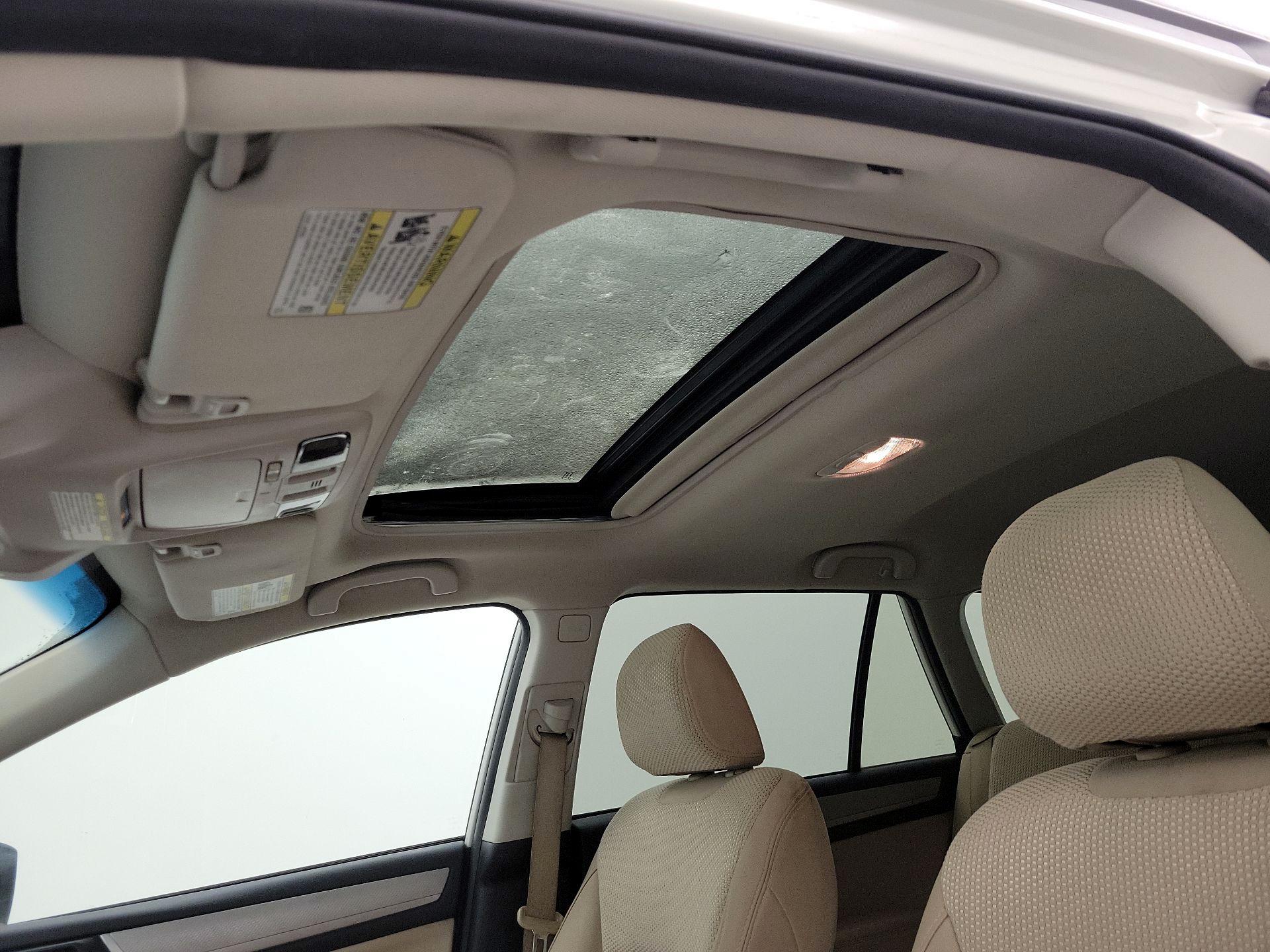 Thumbnail: 2015 Subaru Outback - 20