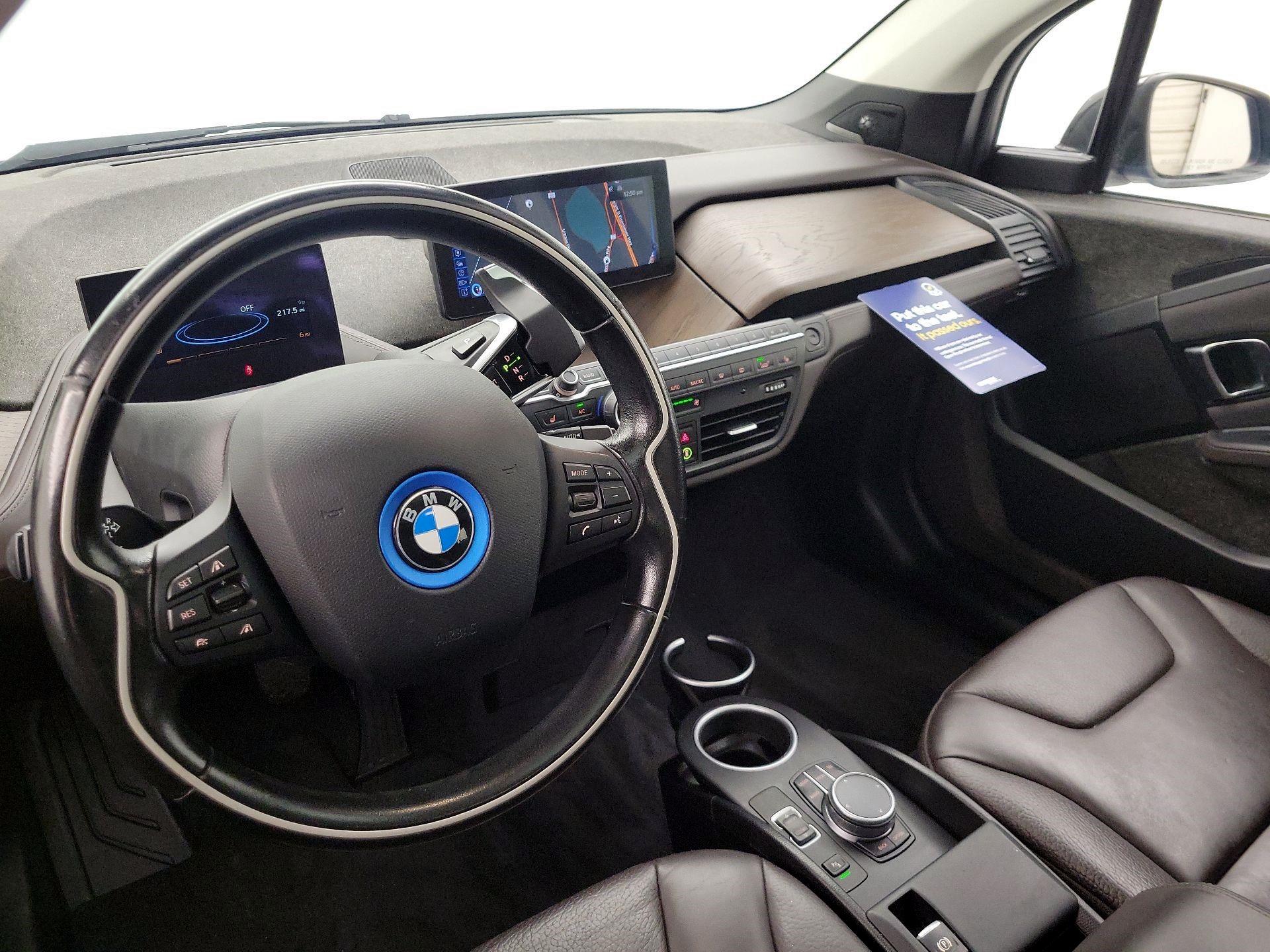 Thumbnail: 2017 BMW i3 - 9