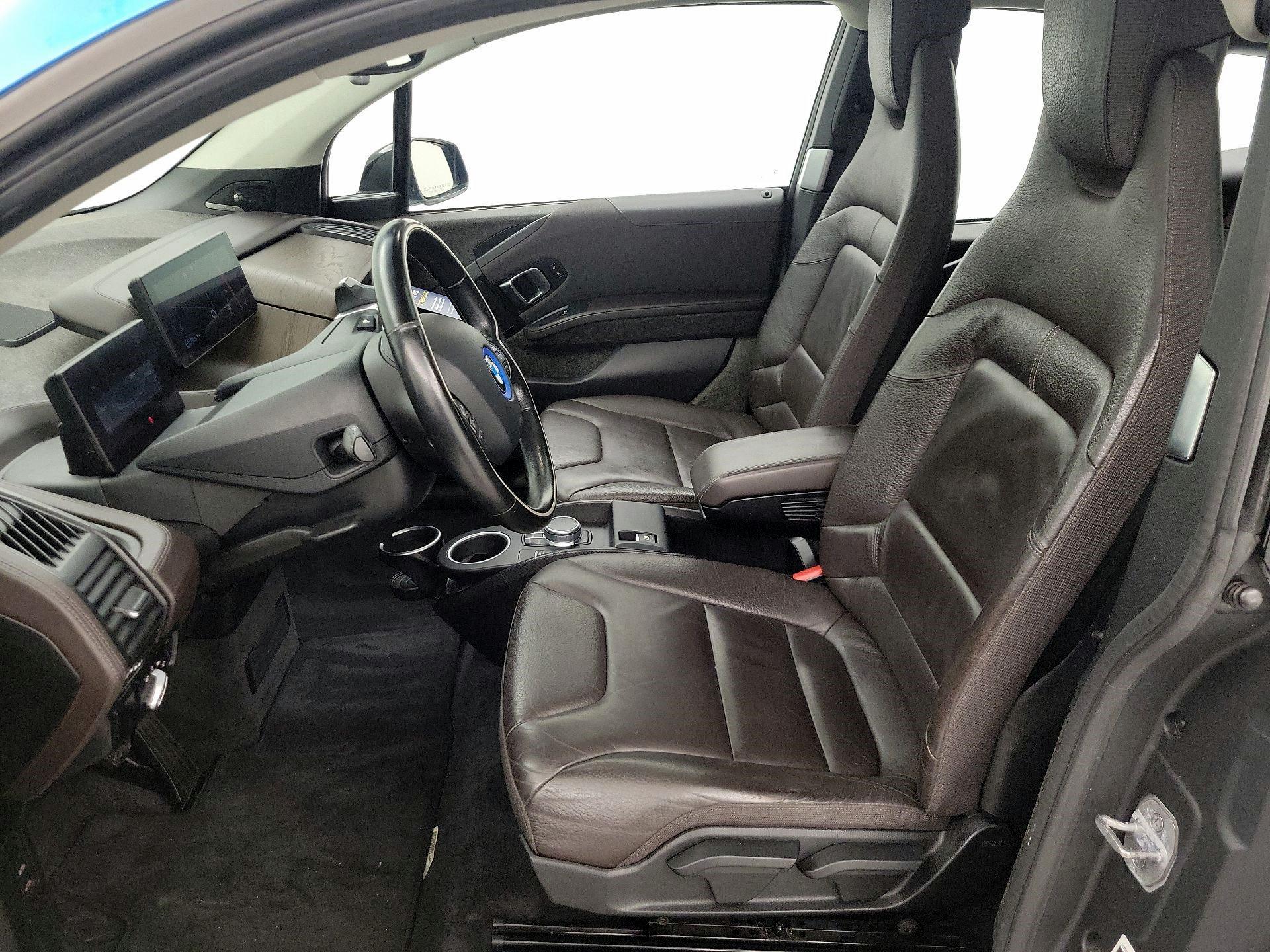 Thumbnail: 2017 BMW i3 - 11