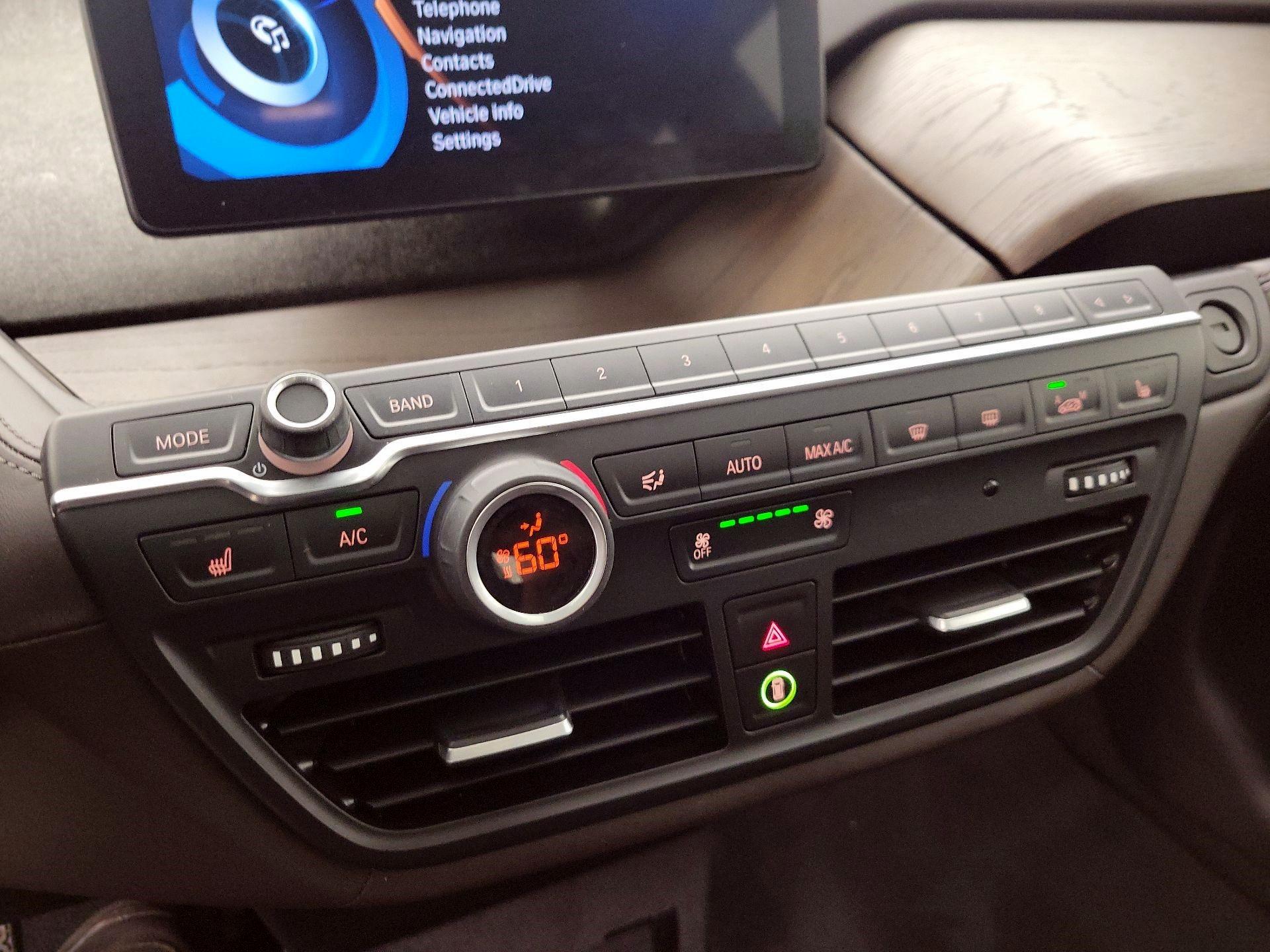 Thumbnail: 2017 BMW i3 - 17