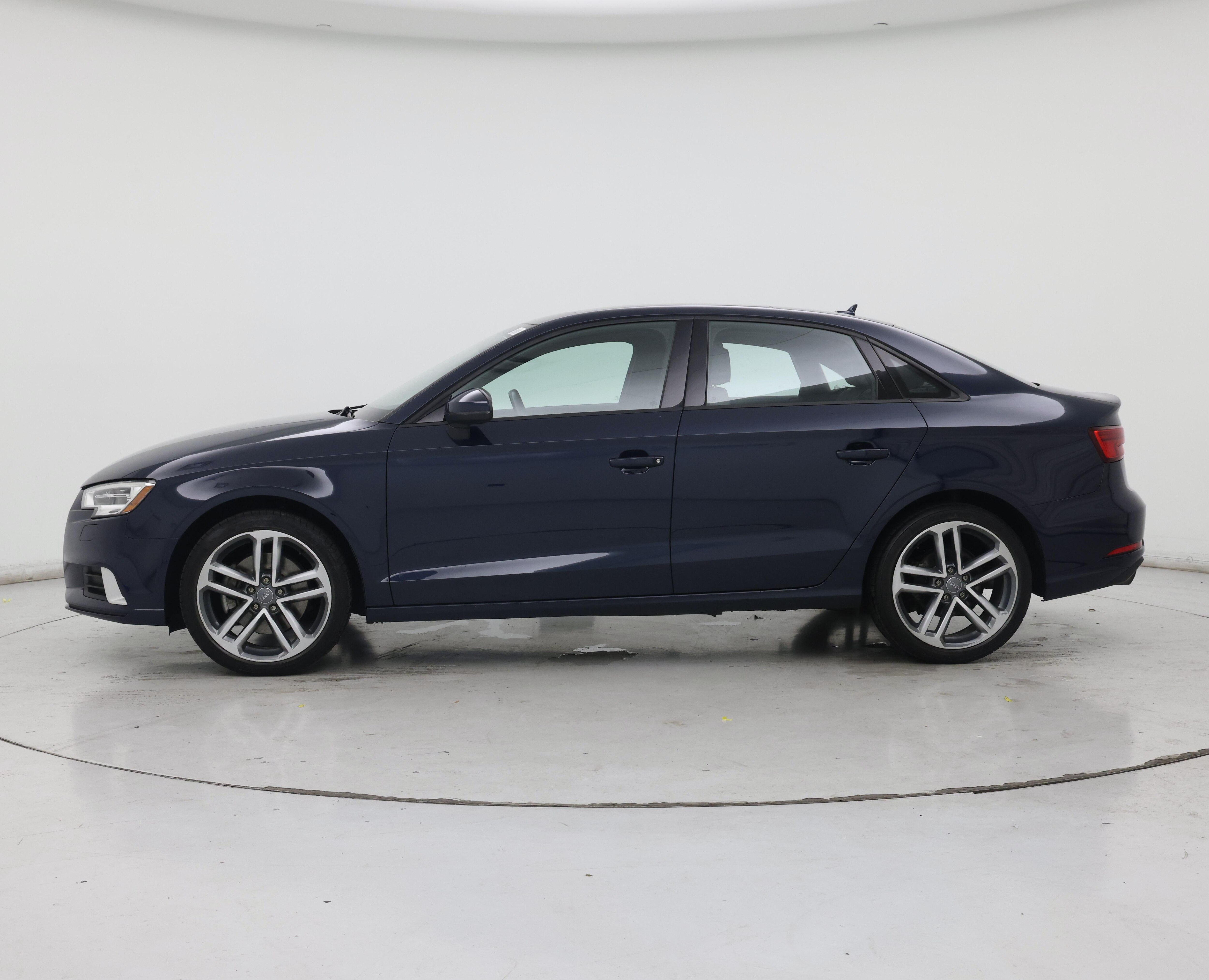 Thumbnail: 2018 Audi A3 - 3
