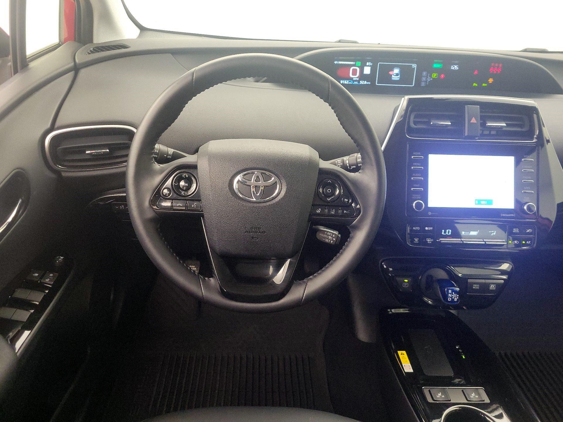 Thumbnail: 2022 Toyota Prius - 10
