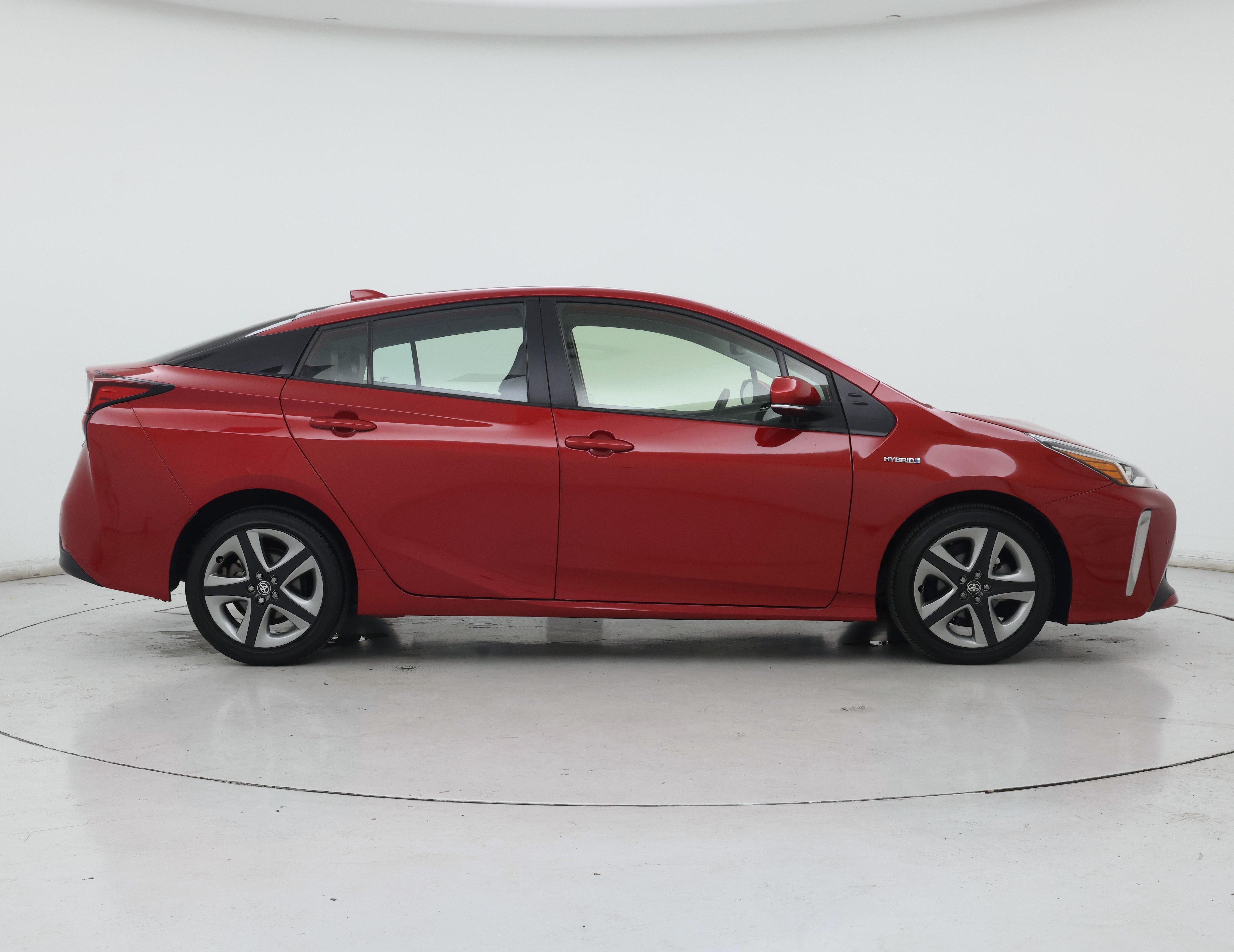 Thumbnail: 2022 Toyota Prius - 7