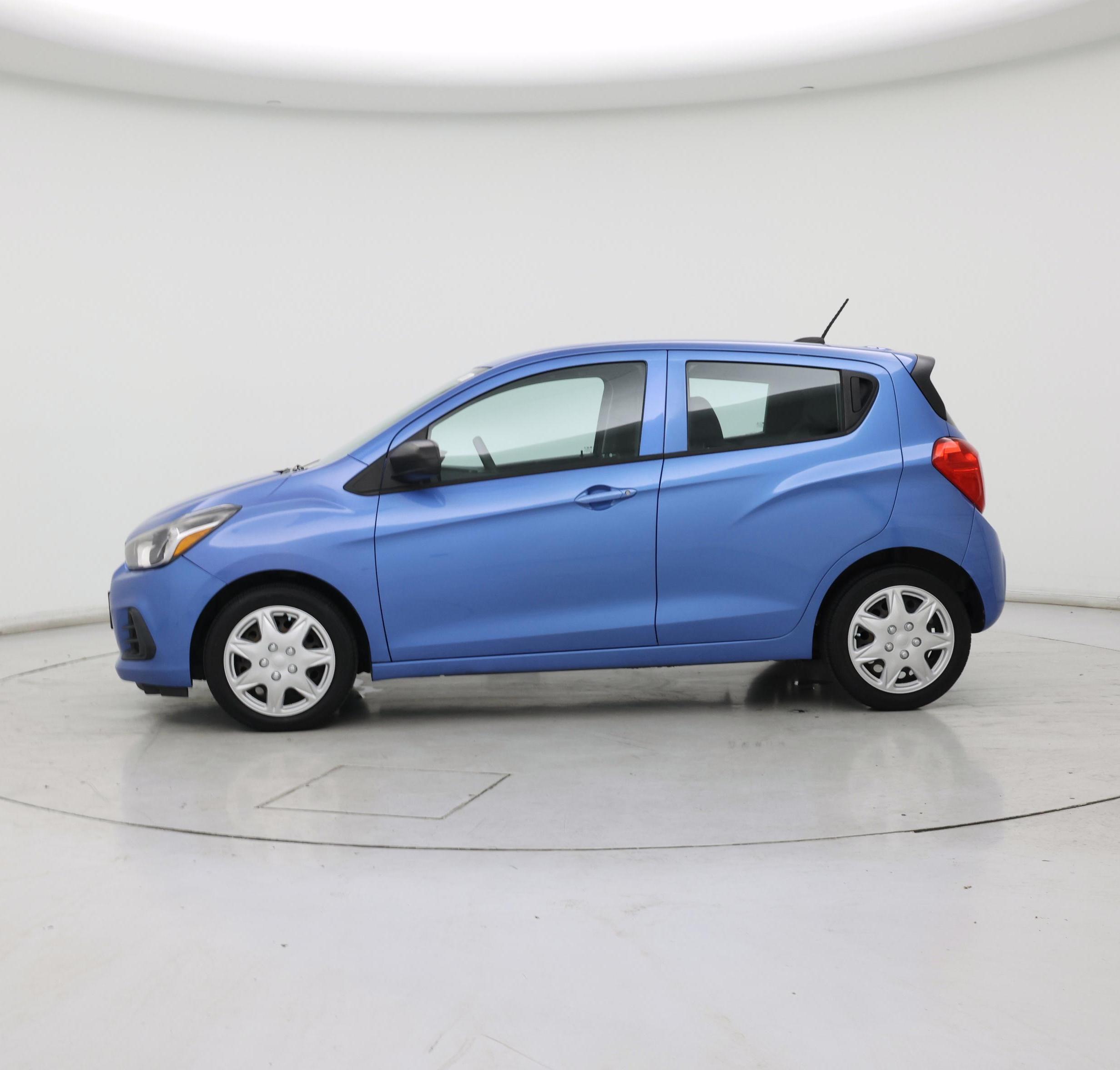 Thumbnail: 2017 Chevrolet Spark - 3