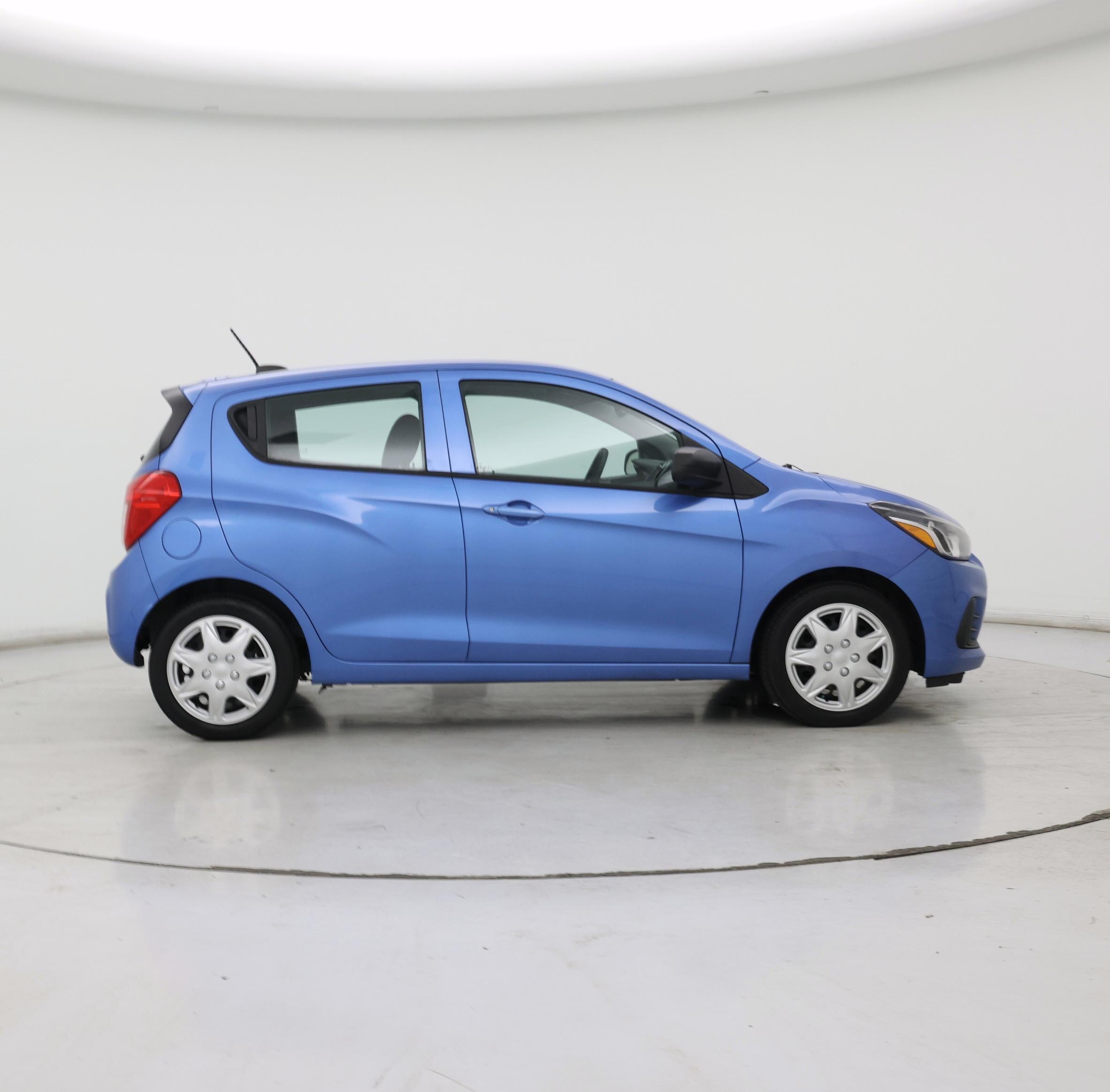 Thumbnail: 2017 Chevrolet Spark - 7