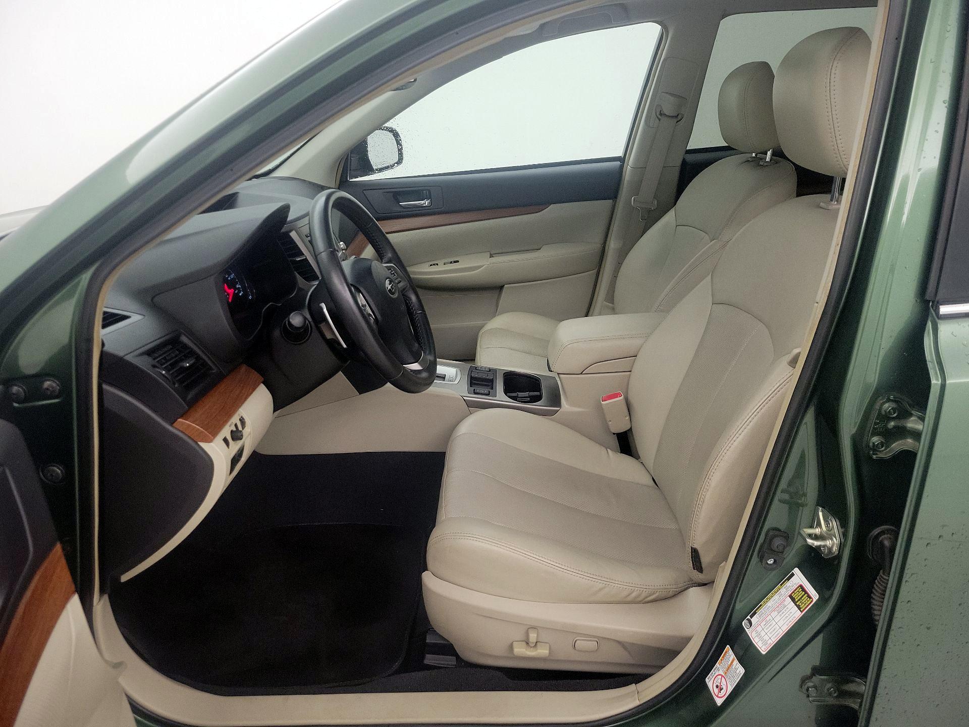 Thumbnail: 2013 Subaru Outback - 11