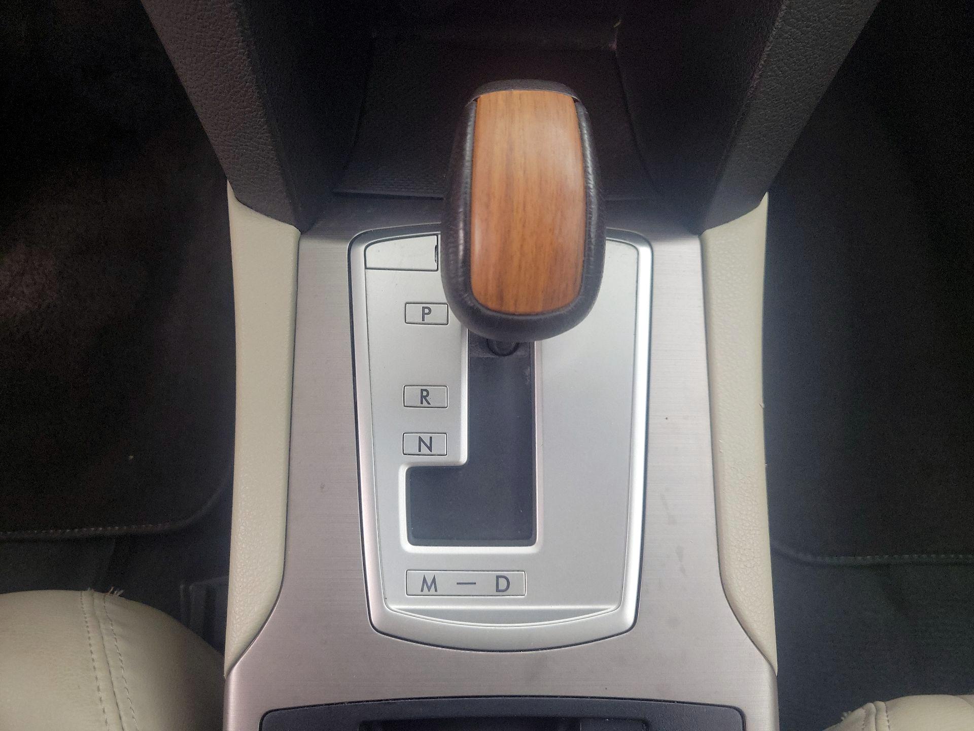 Thumbnail: 2013 Subaru Outback - 17
