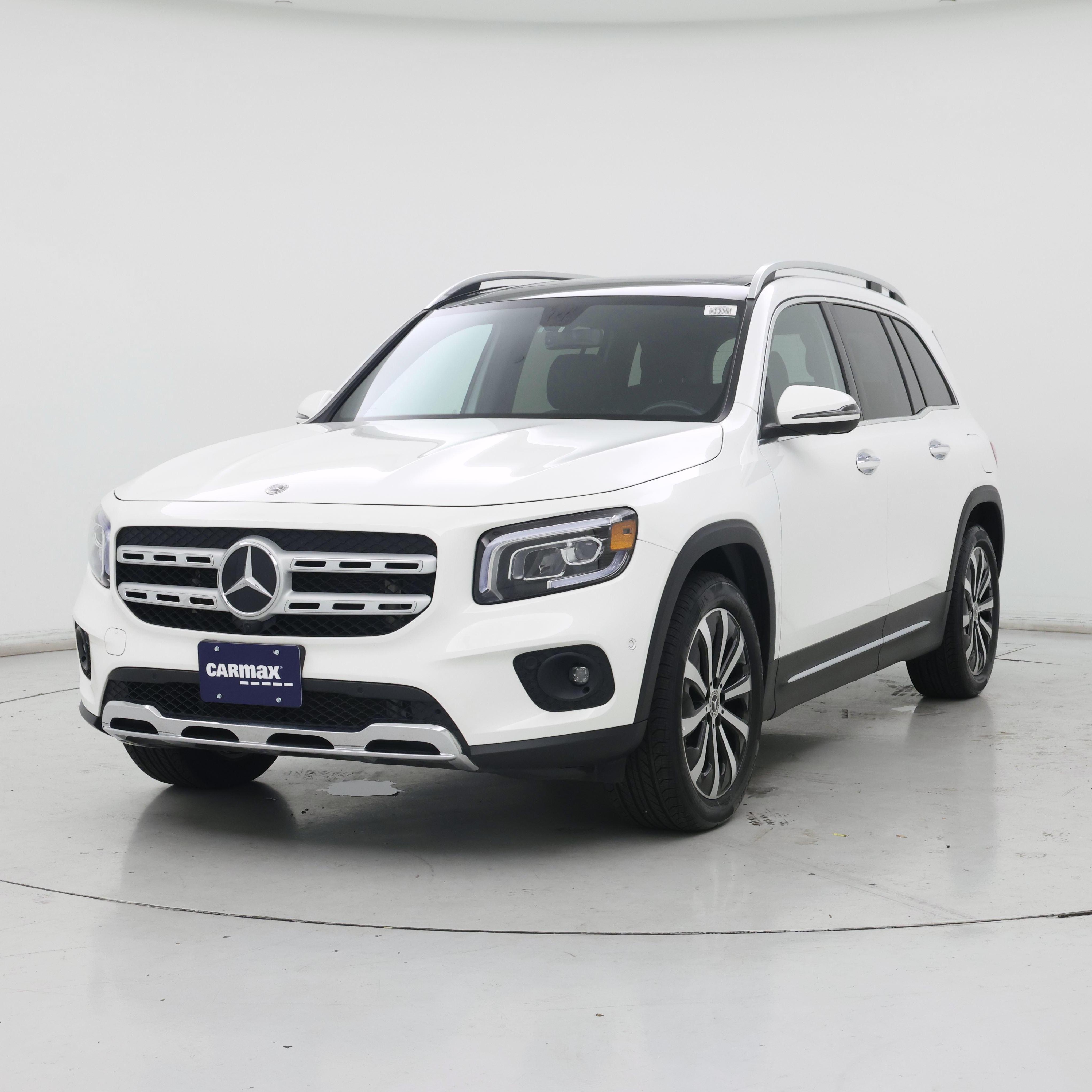 Thumbnail: 2022 Mercedes-Benz GLB - 4