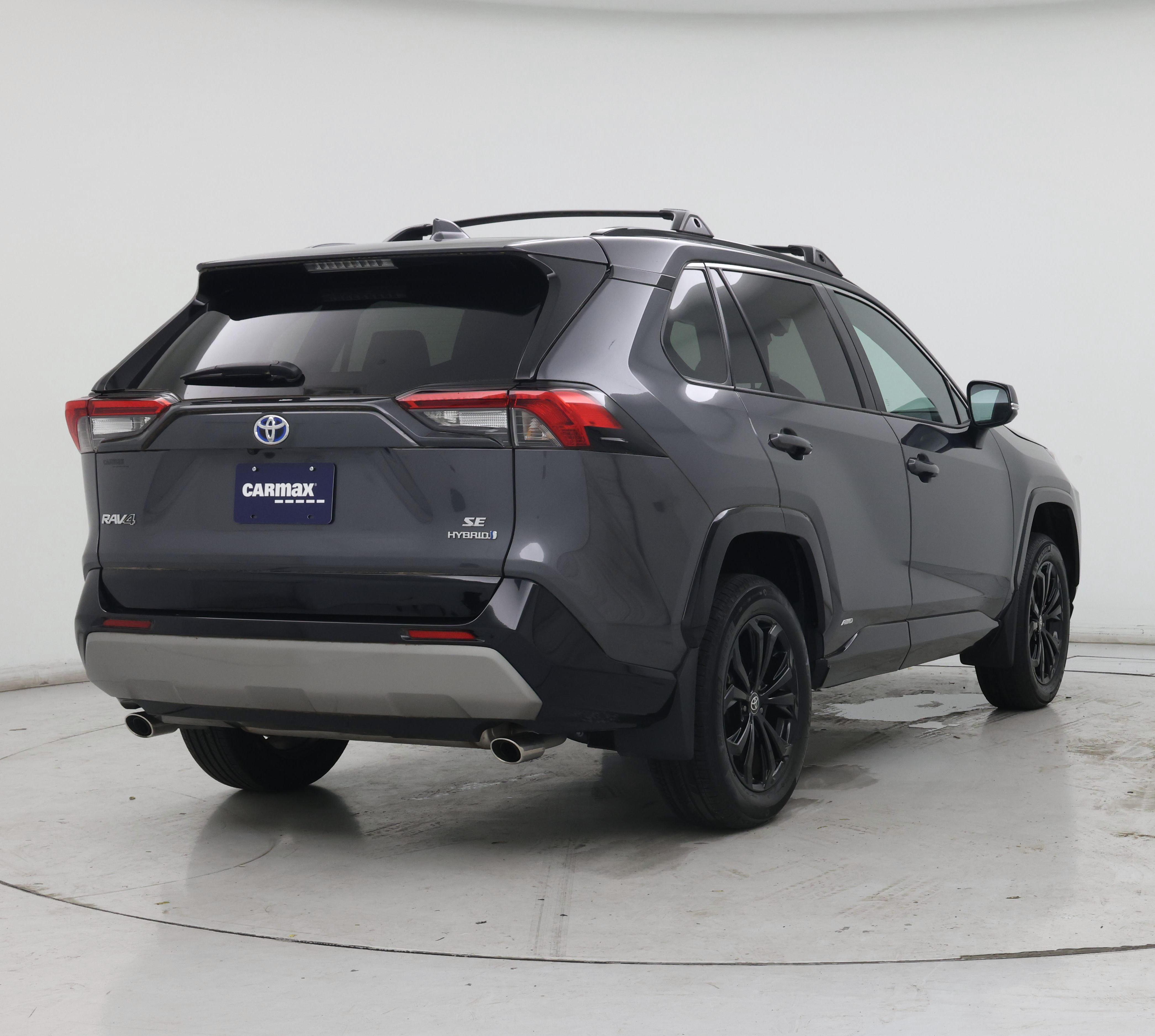 Thumbnail: 2023 Toyota RAV4 - 8