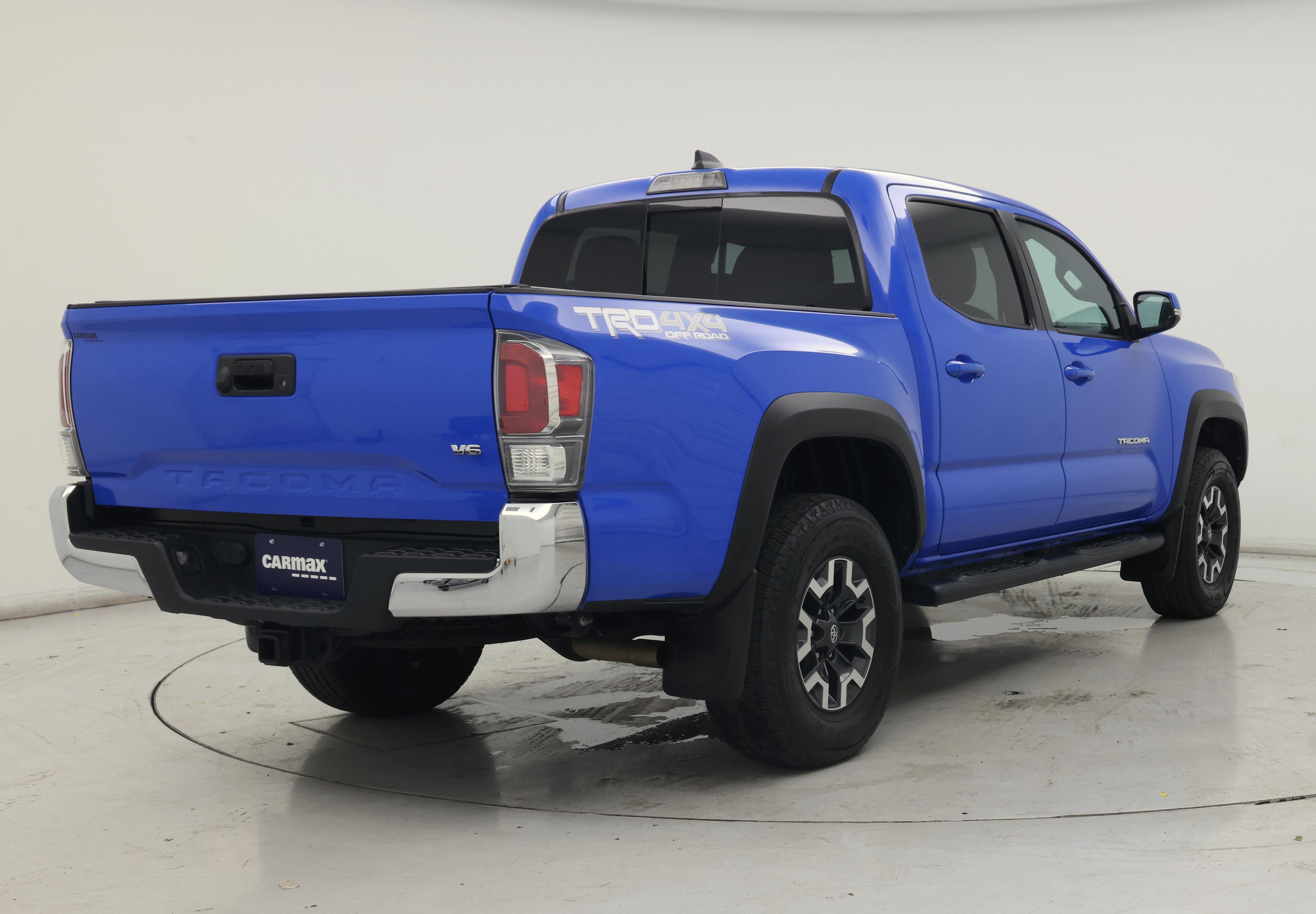 Thumbnail: 2021 Toyota Tacoma - 8