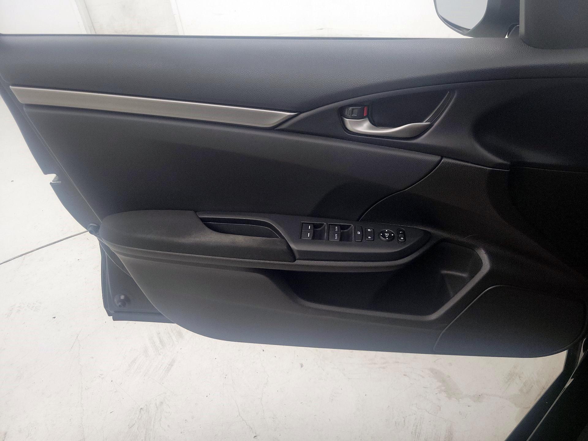 Thumbnail: 2020 Honda Civic - 12