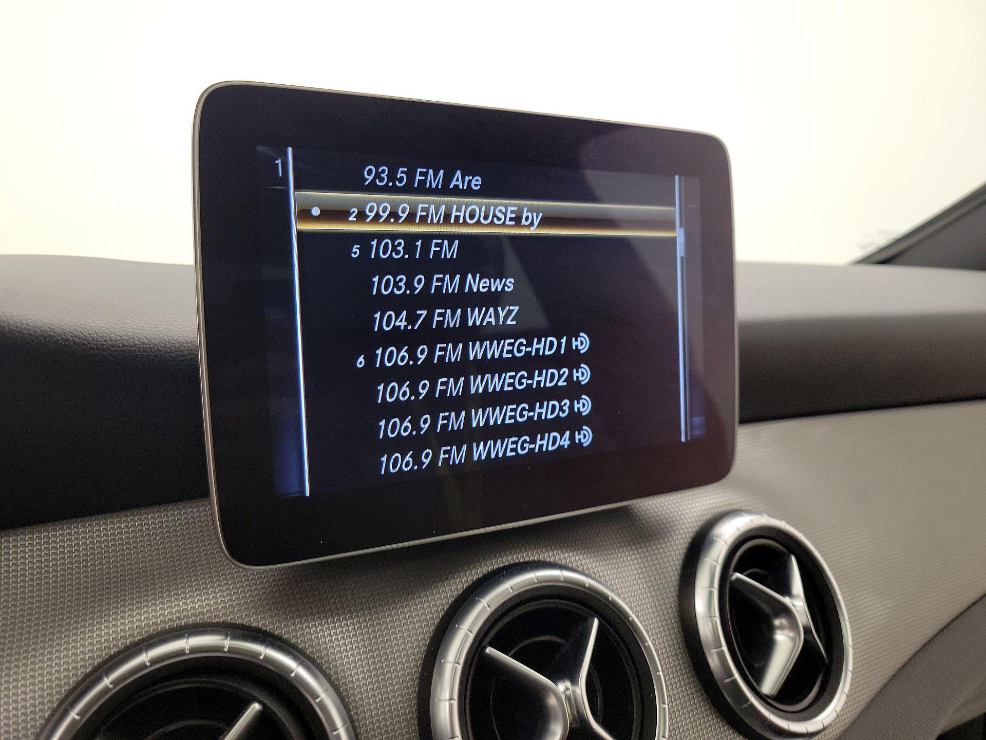 Thumbnail: 2019 Mercedes-Benz CLA - 15
