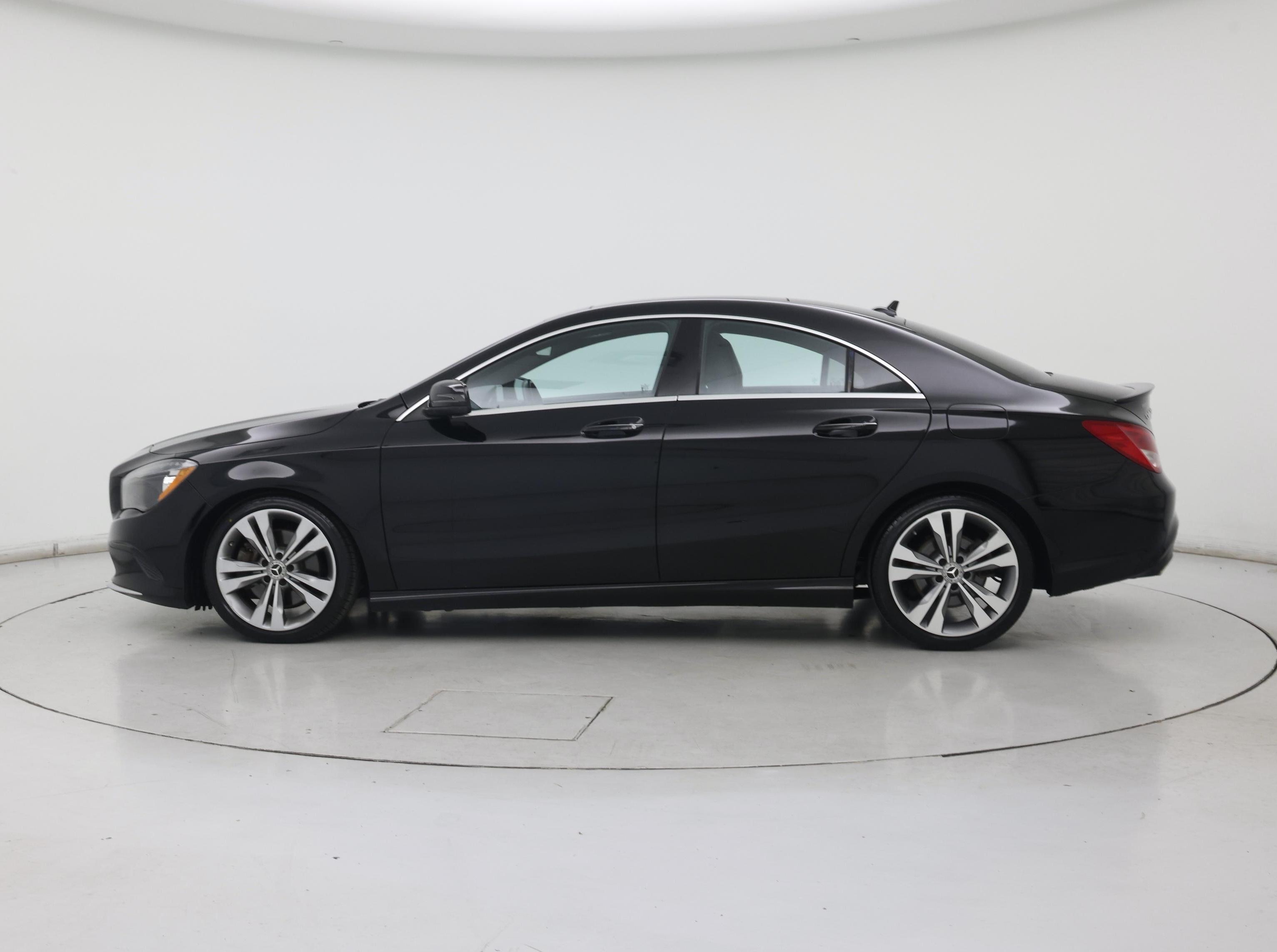 Thumbnail: 2019 Mercedes-Benz CLA - 3