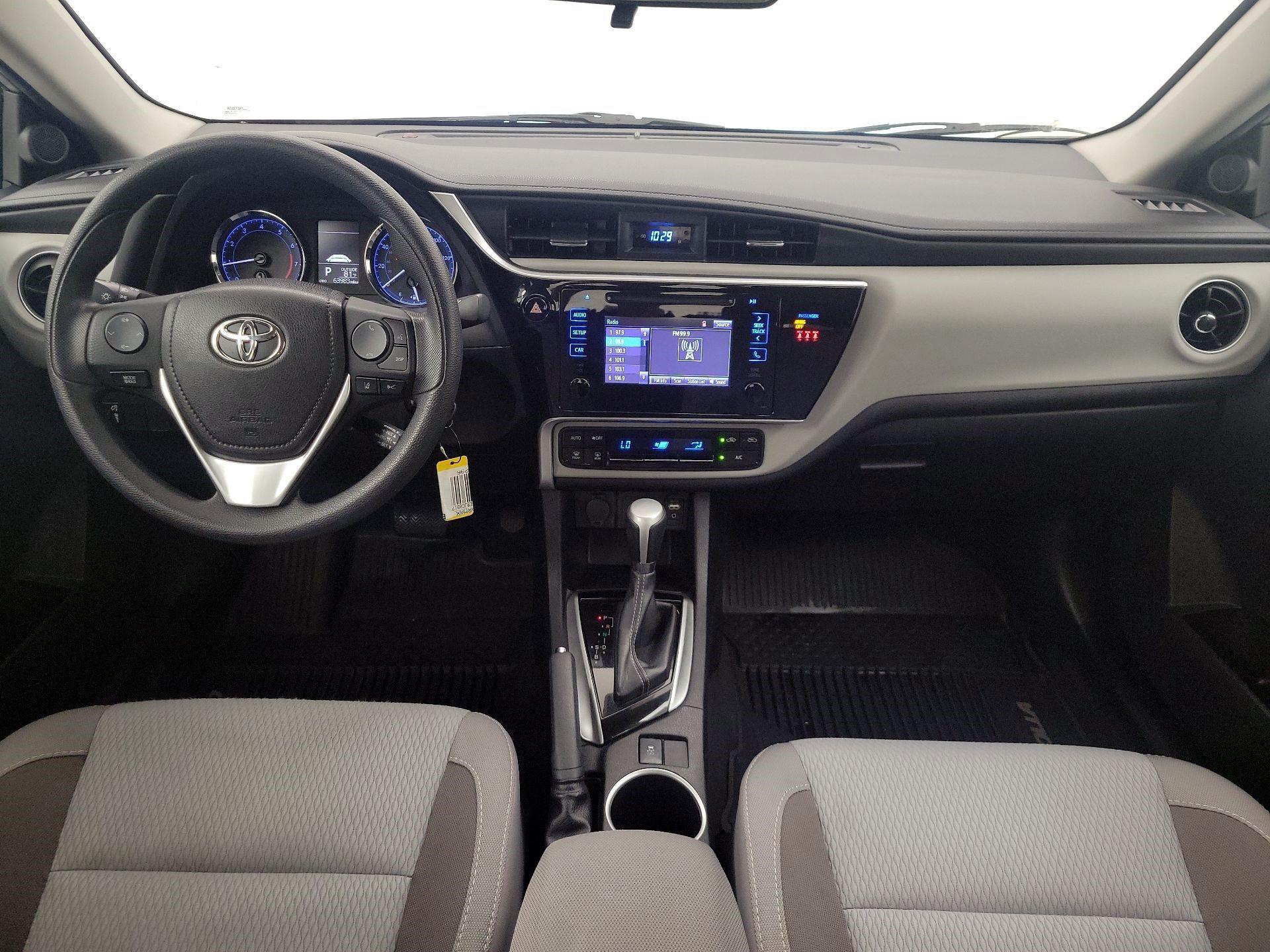 Thumbnail: 2018 Toyota Corolla - 9
