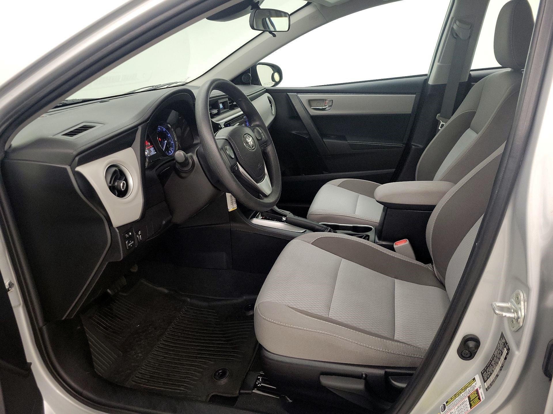 Thumbnail: 2018 Toyota Corolla - 11