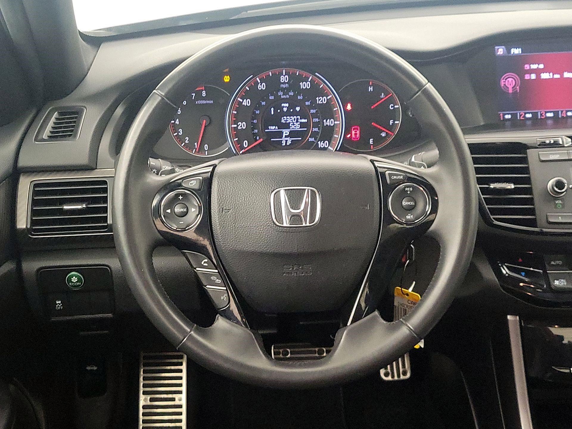 Thumbnail: 2016 Honda Accord - 10