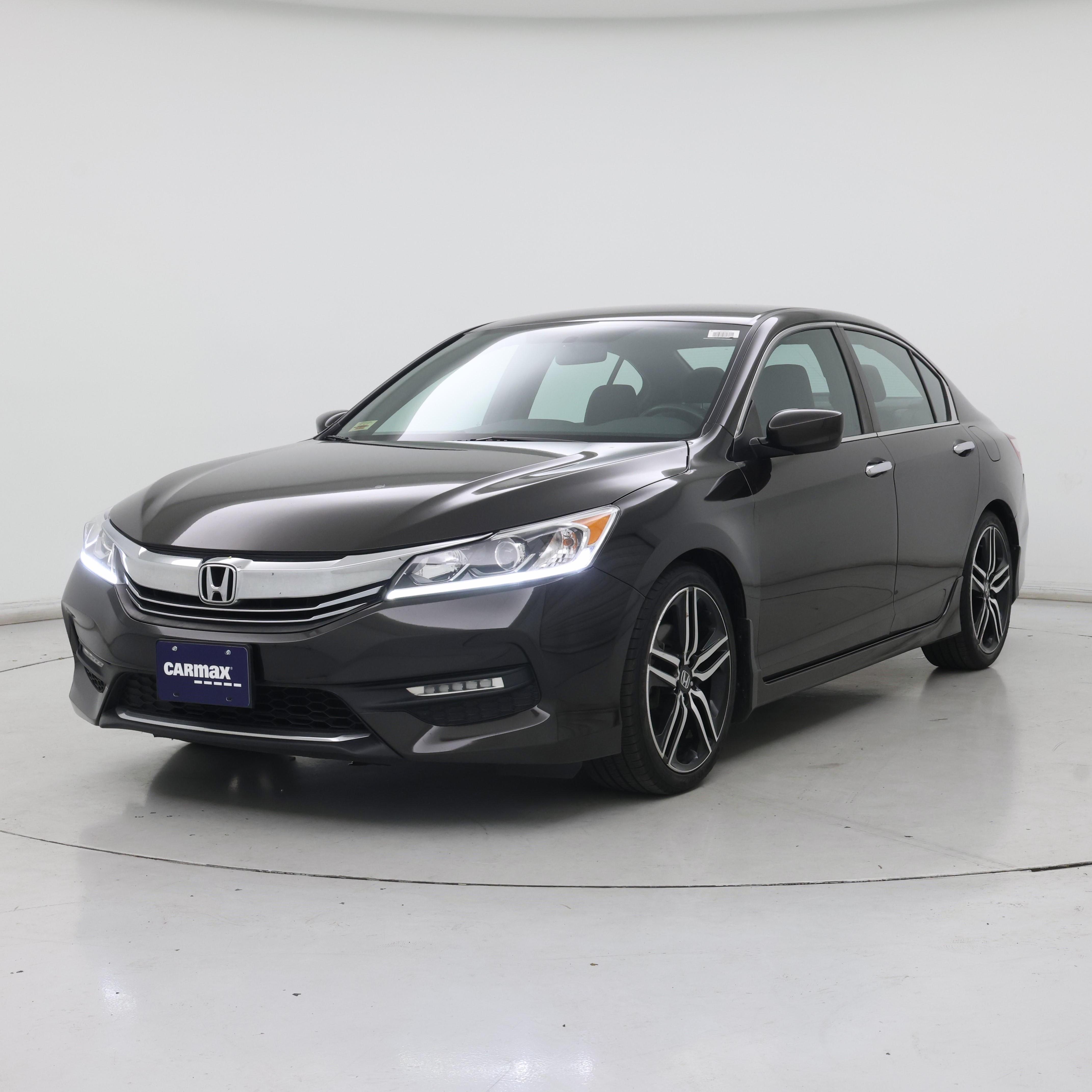 Thumbnail: 2016 Honda Accord - 4