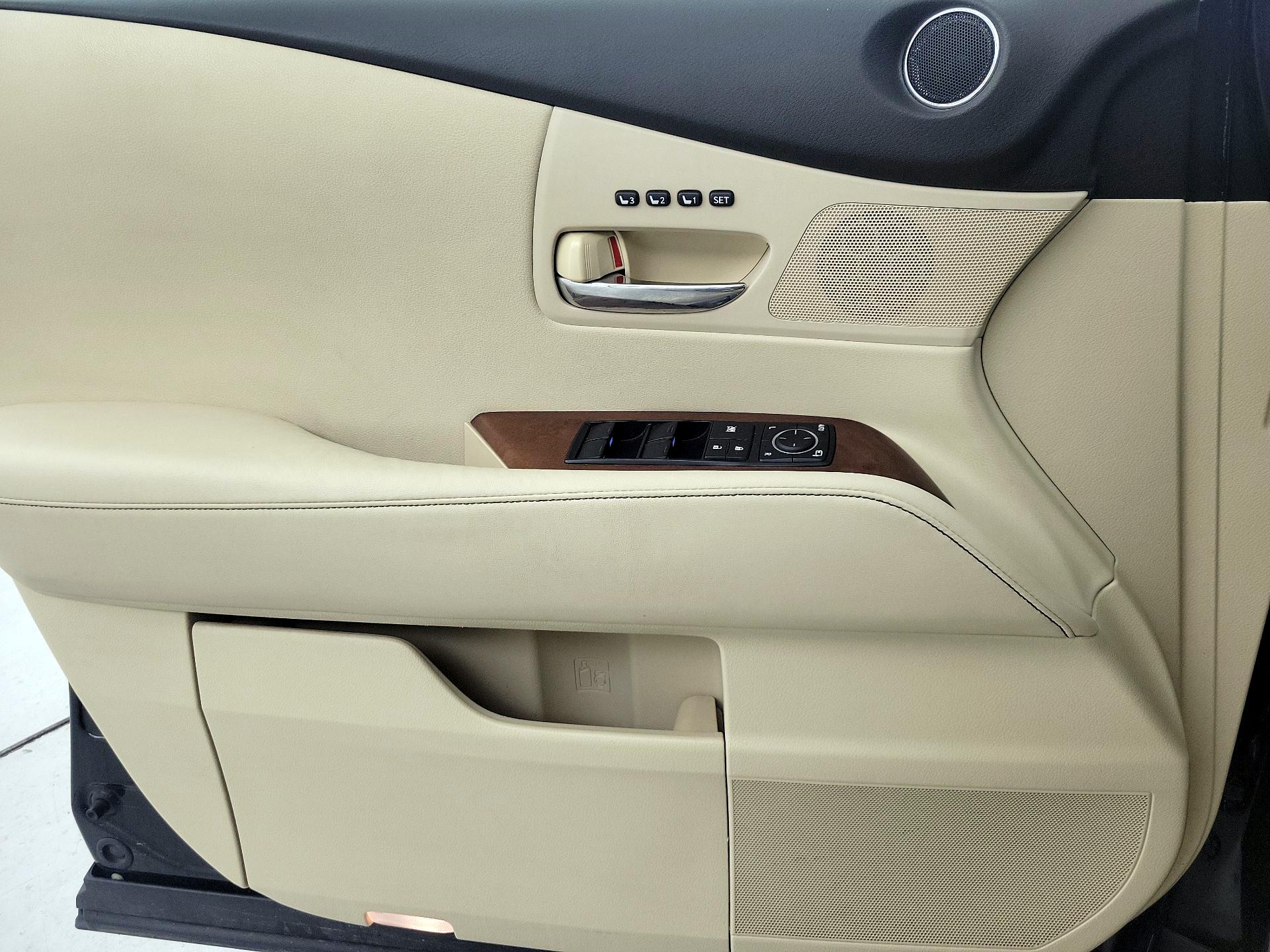 Thumbnail: 2014 Lexus RX - 12