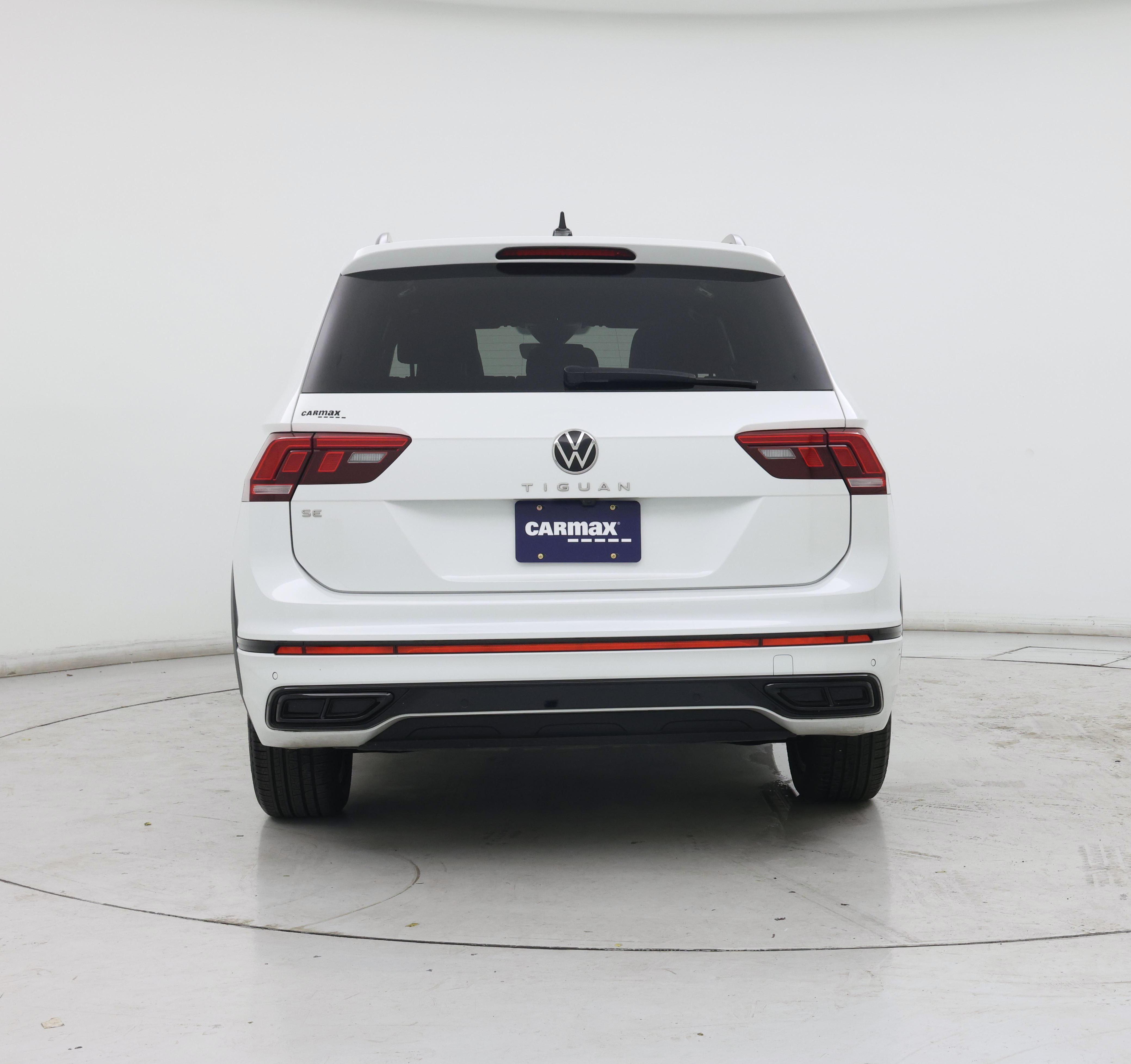 Thumbnail: 2022 Volkswagen Tiguan - 6