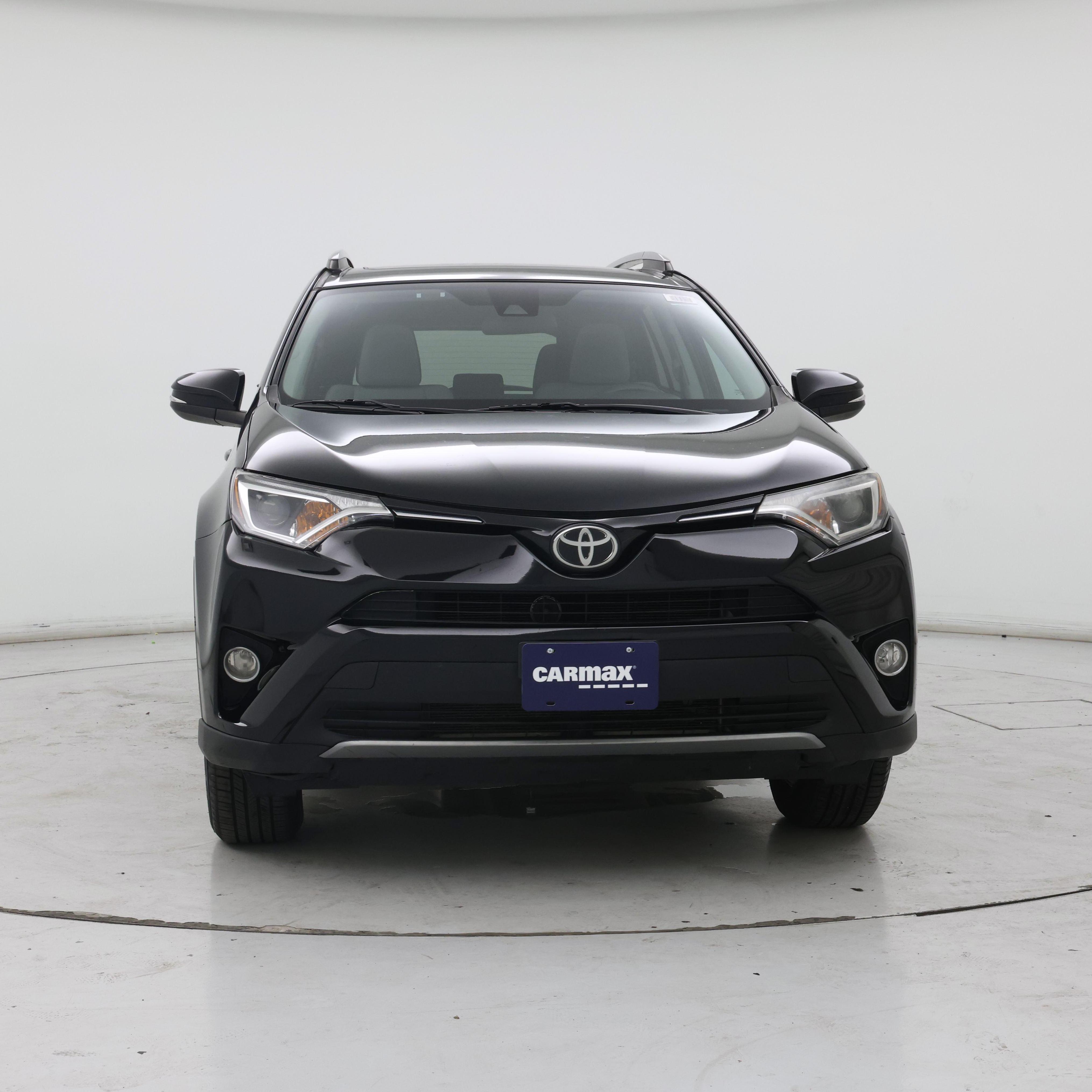Thumbnail: 2017 Toyota RAV4 - 5