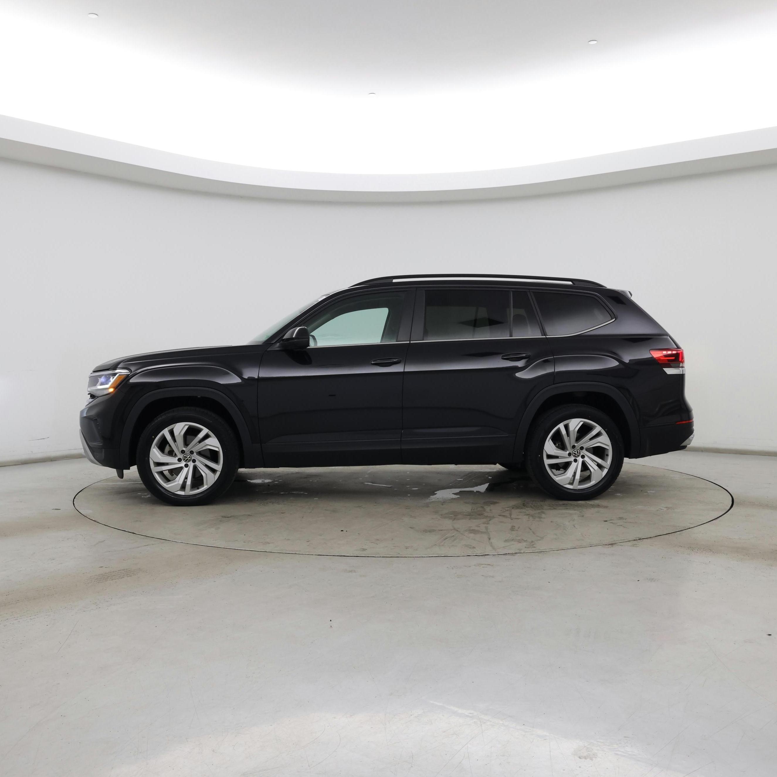 Thumbnail: 2021 Volkswagen Atlas - 3