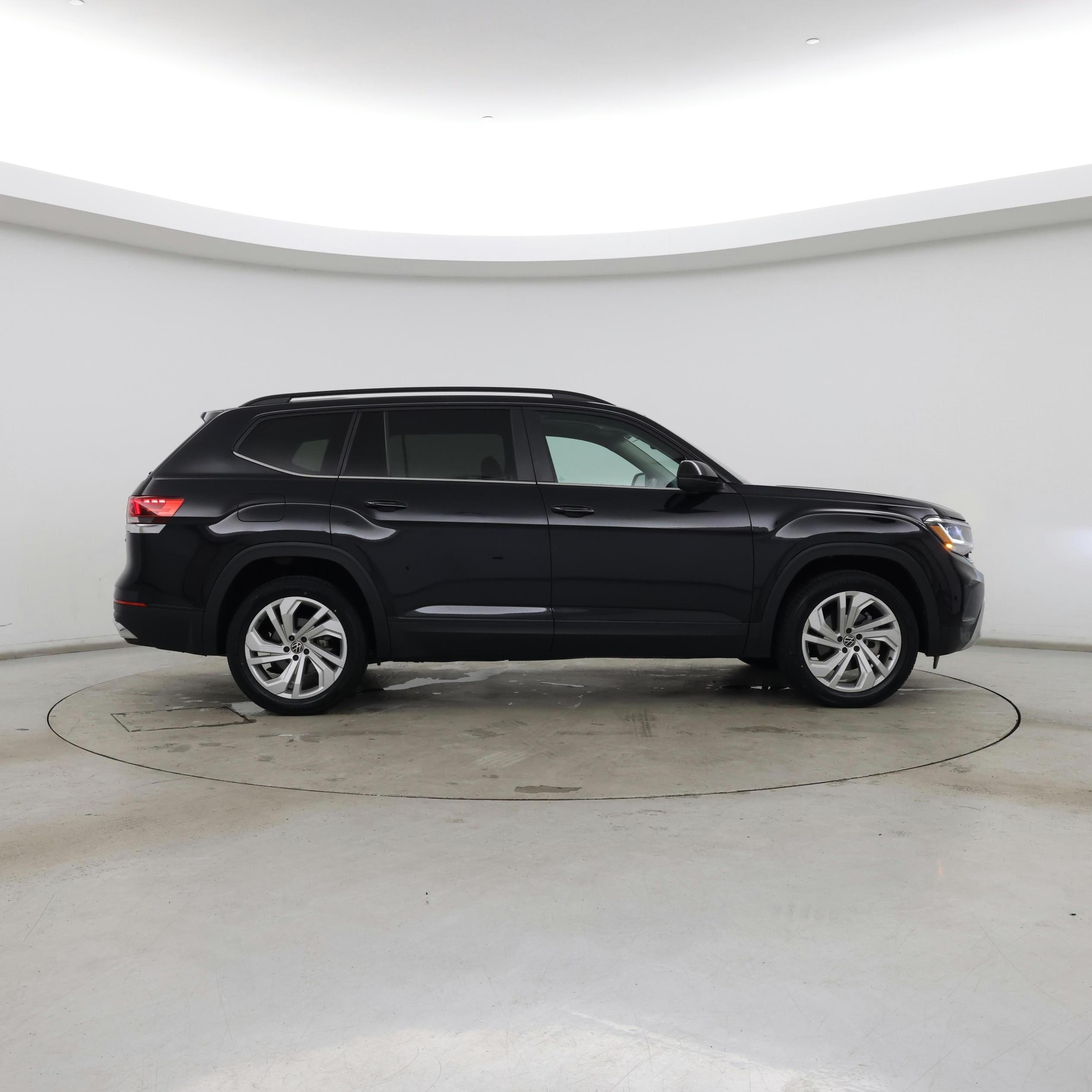 Thumbnail: 2021 Volkswagen Atlas - 7