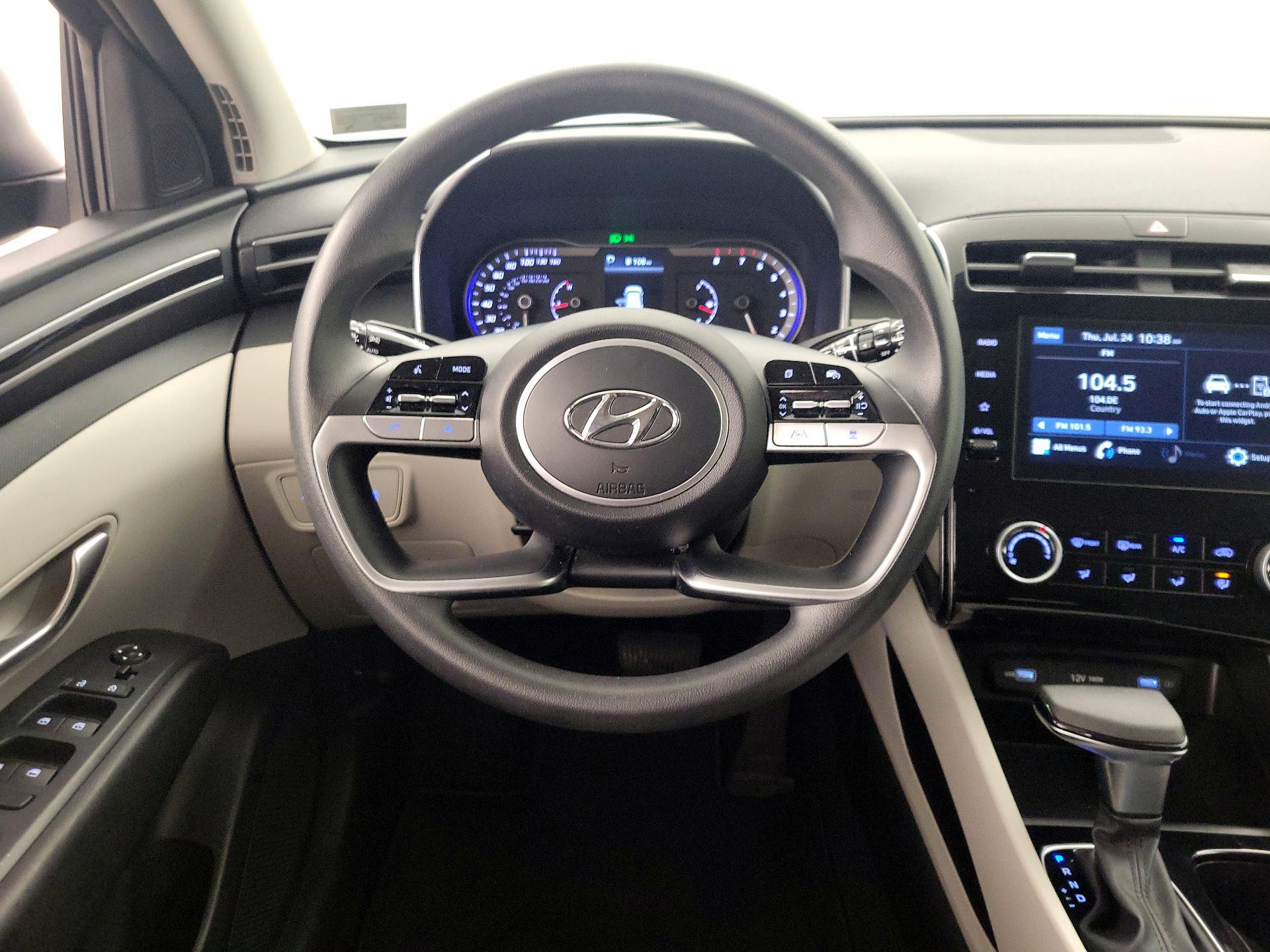 Thumbnail: 2022 Hyundai Tucson - 10