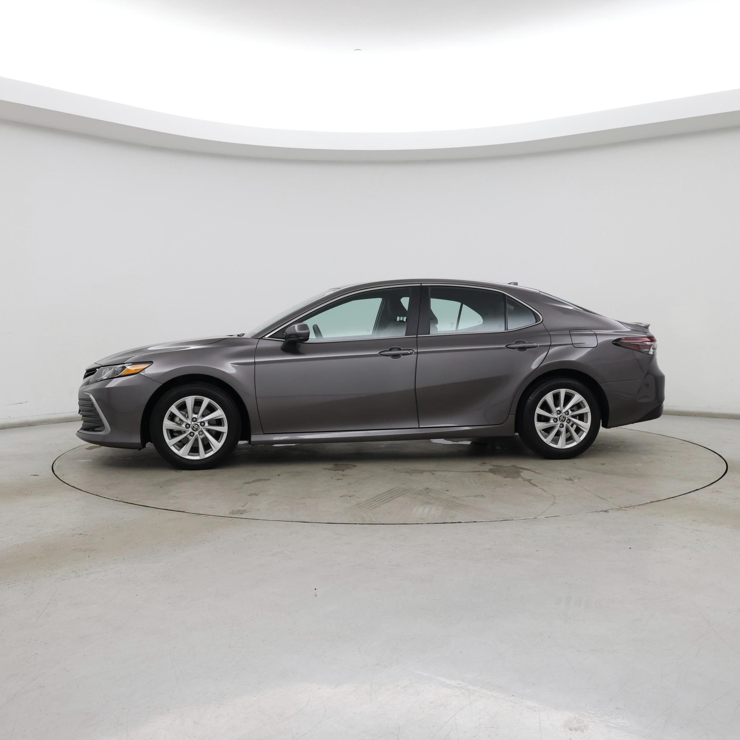 Thumbnail: 2024 Toyota Camry - 3