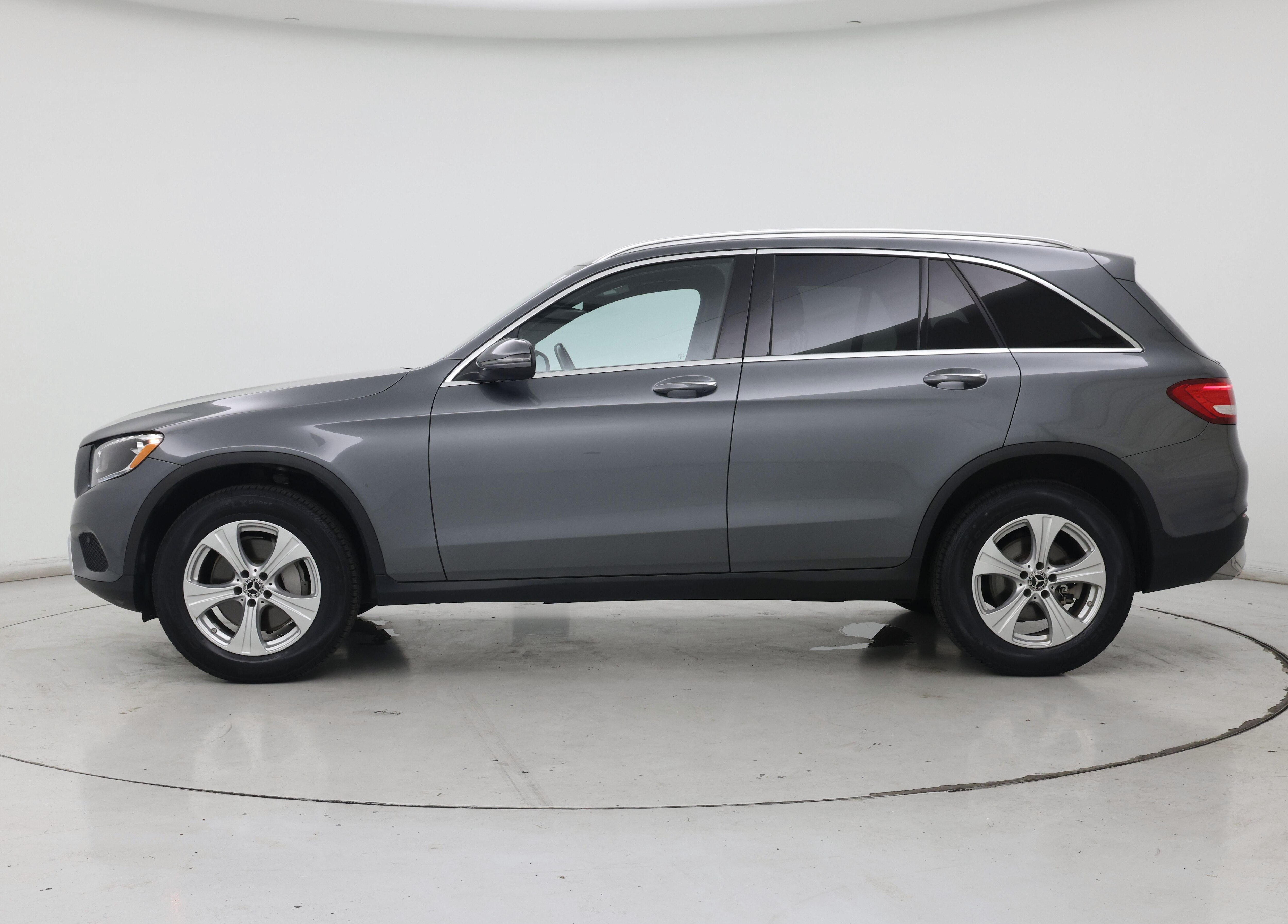 Thumbnail: 2018 Mercedes-Benz GLC - 3