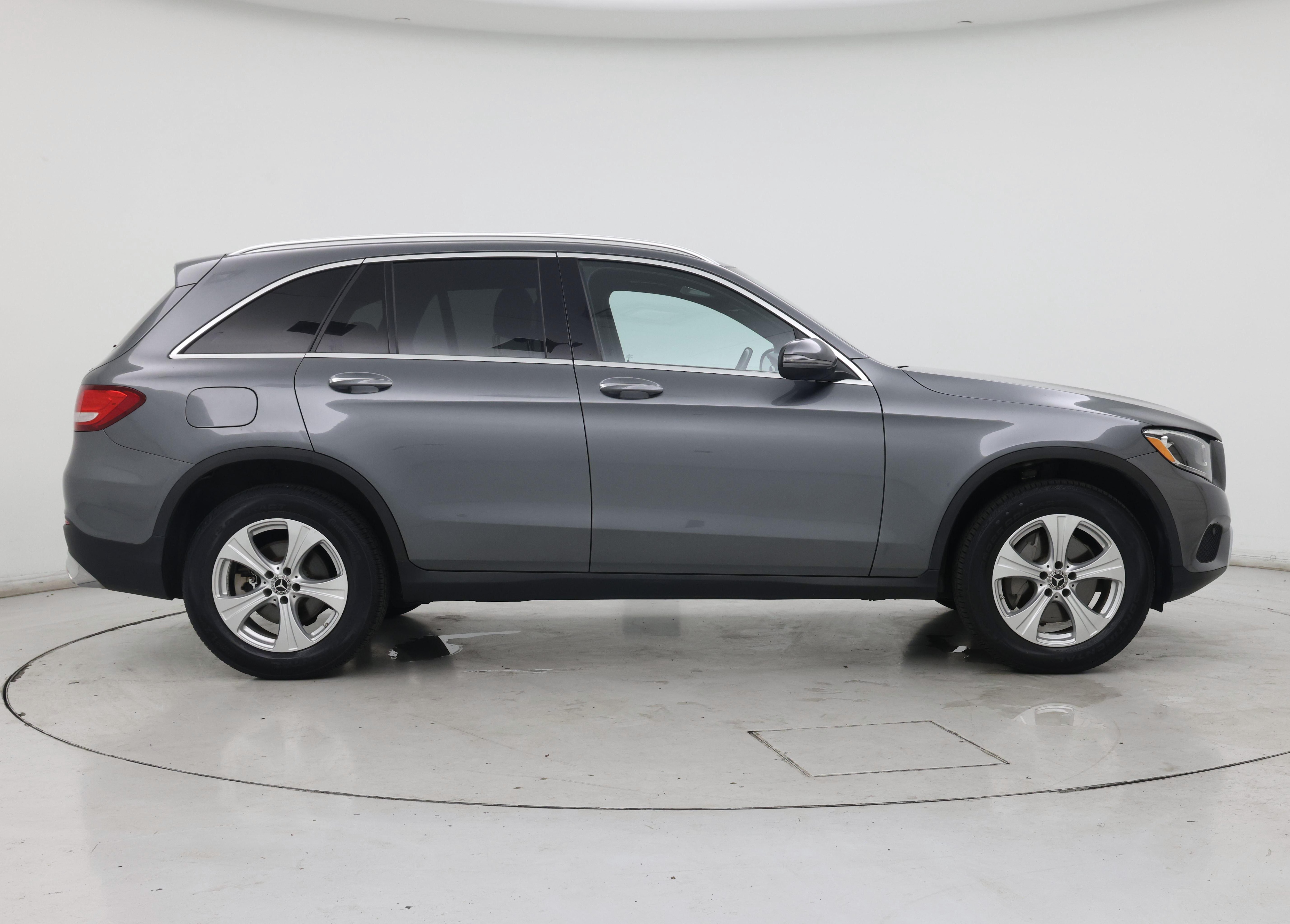 Thumbnail: 2018 Mercedes-Benz GLC - 7