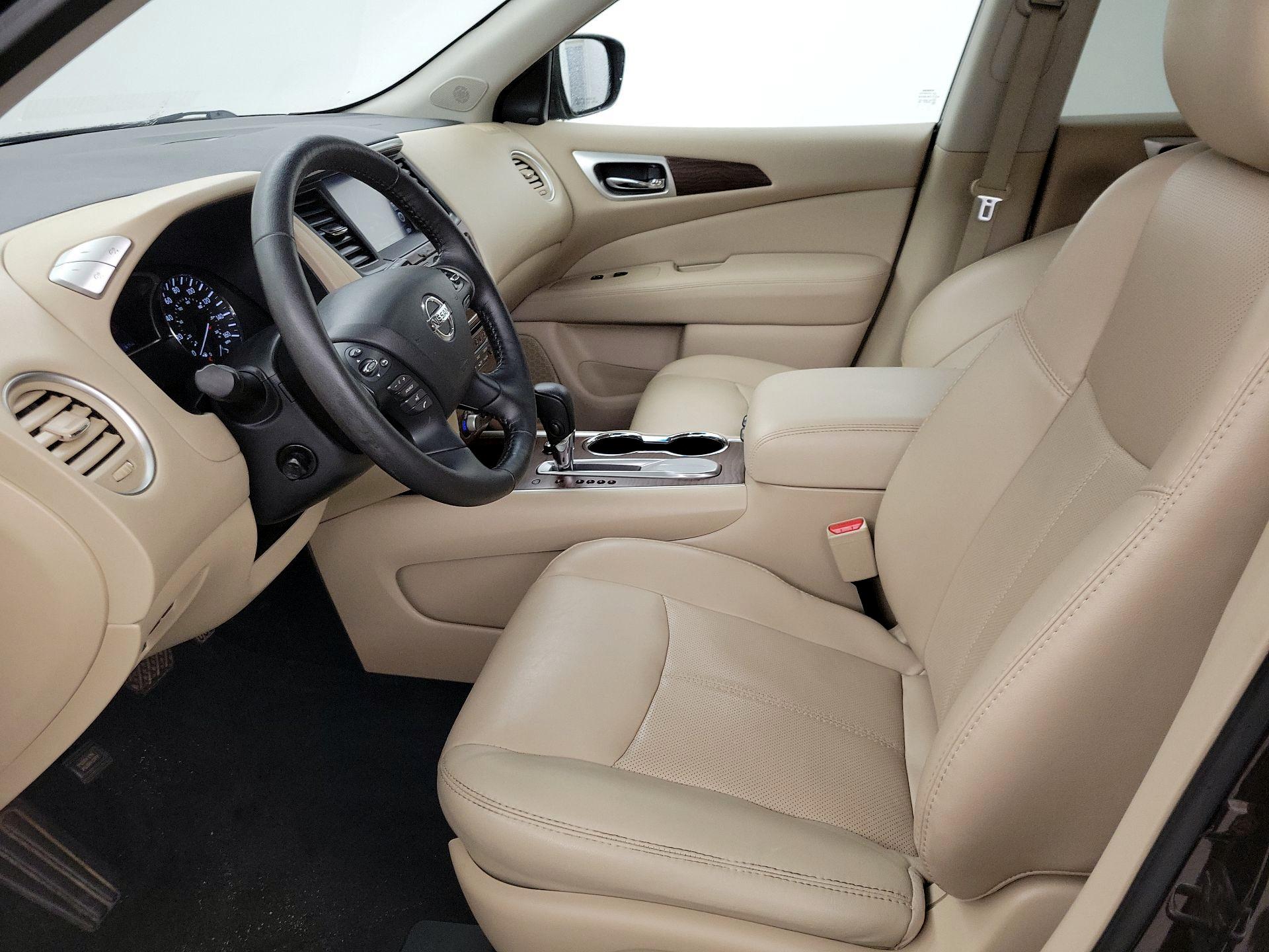 Thumbnail: 2020 Nissan Pathfinder - 11