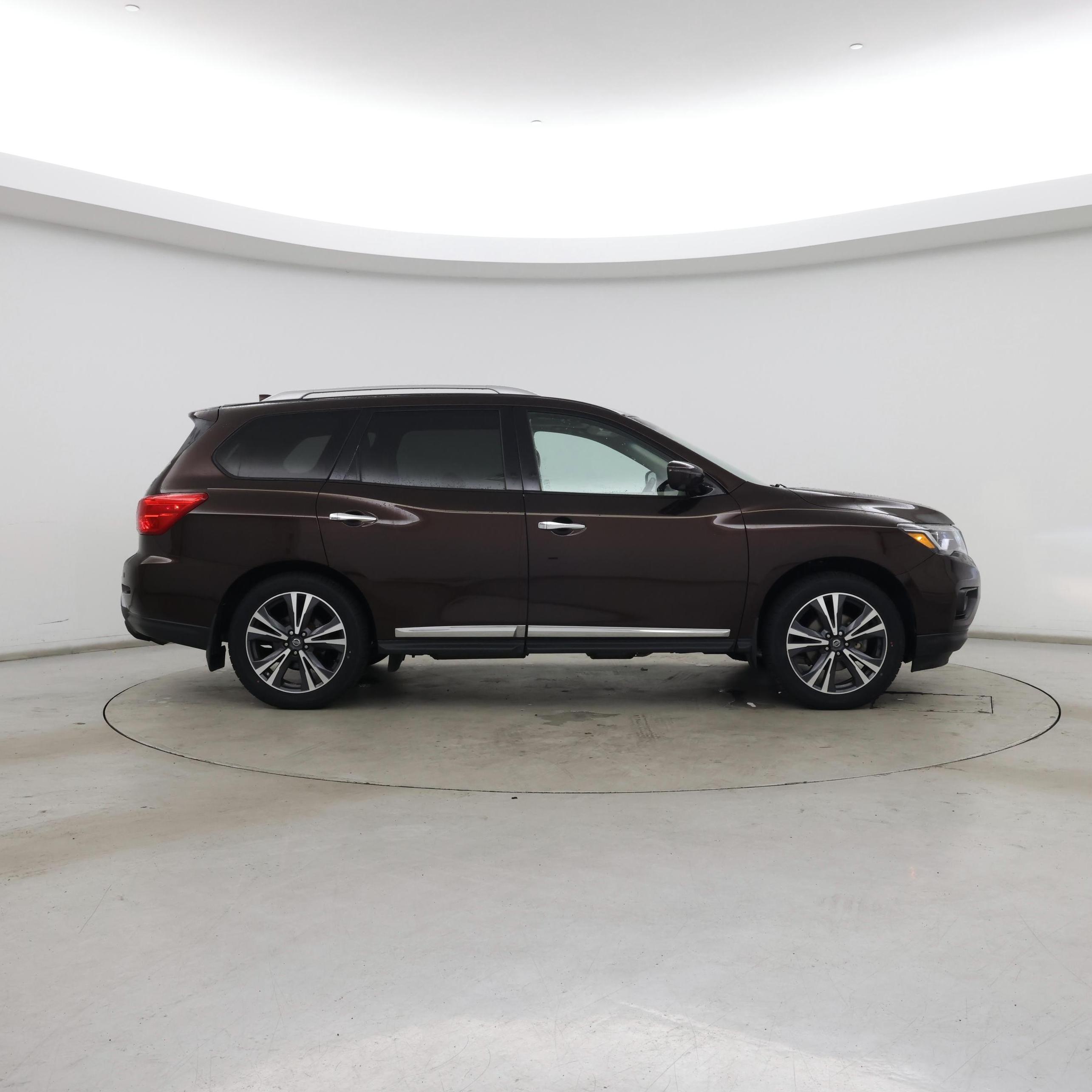 Thumbnail: 2020 Nissan Pathfinder - 7
