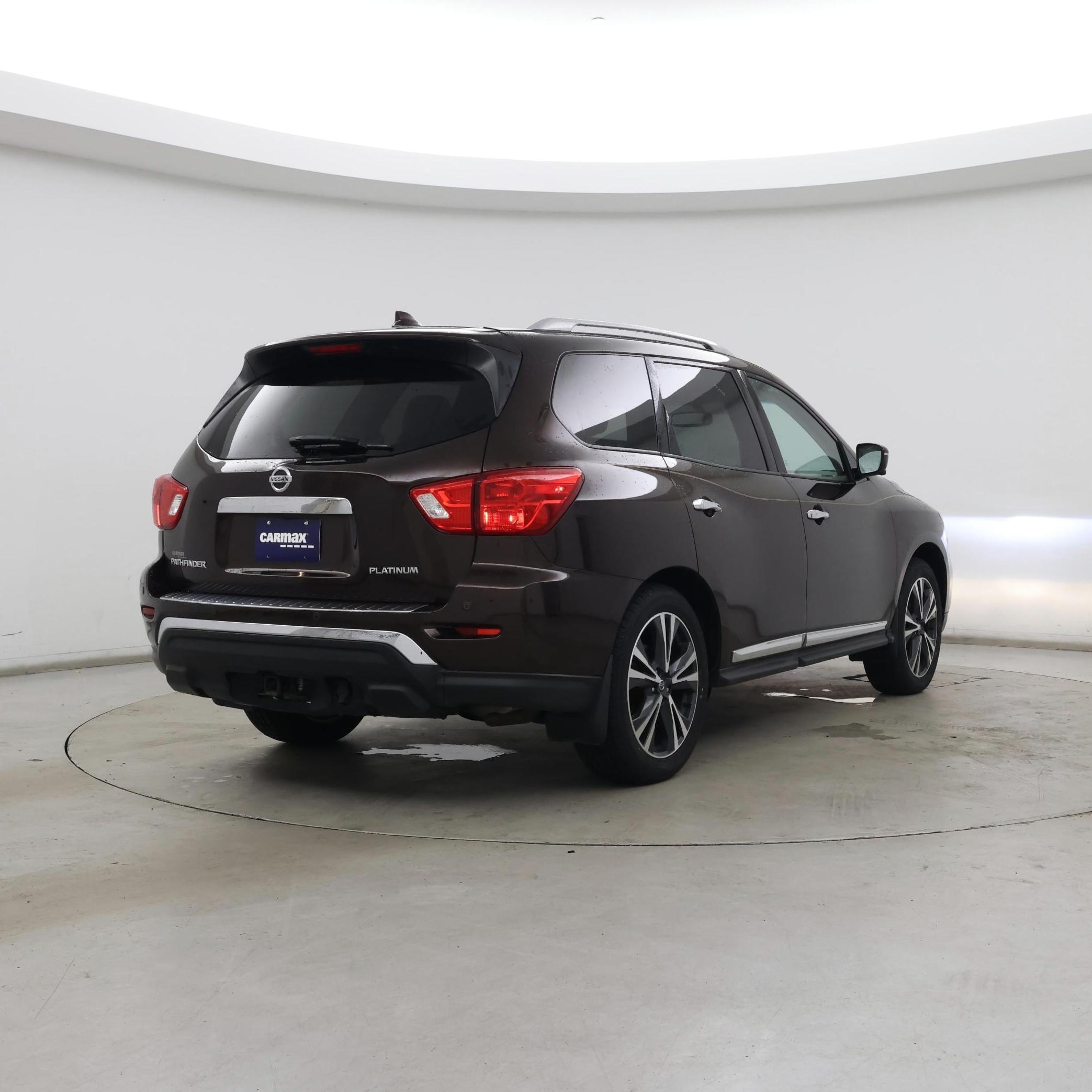 Thumbnail: 2020 Nissan Pathfinder - 8