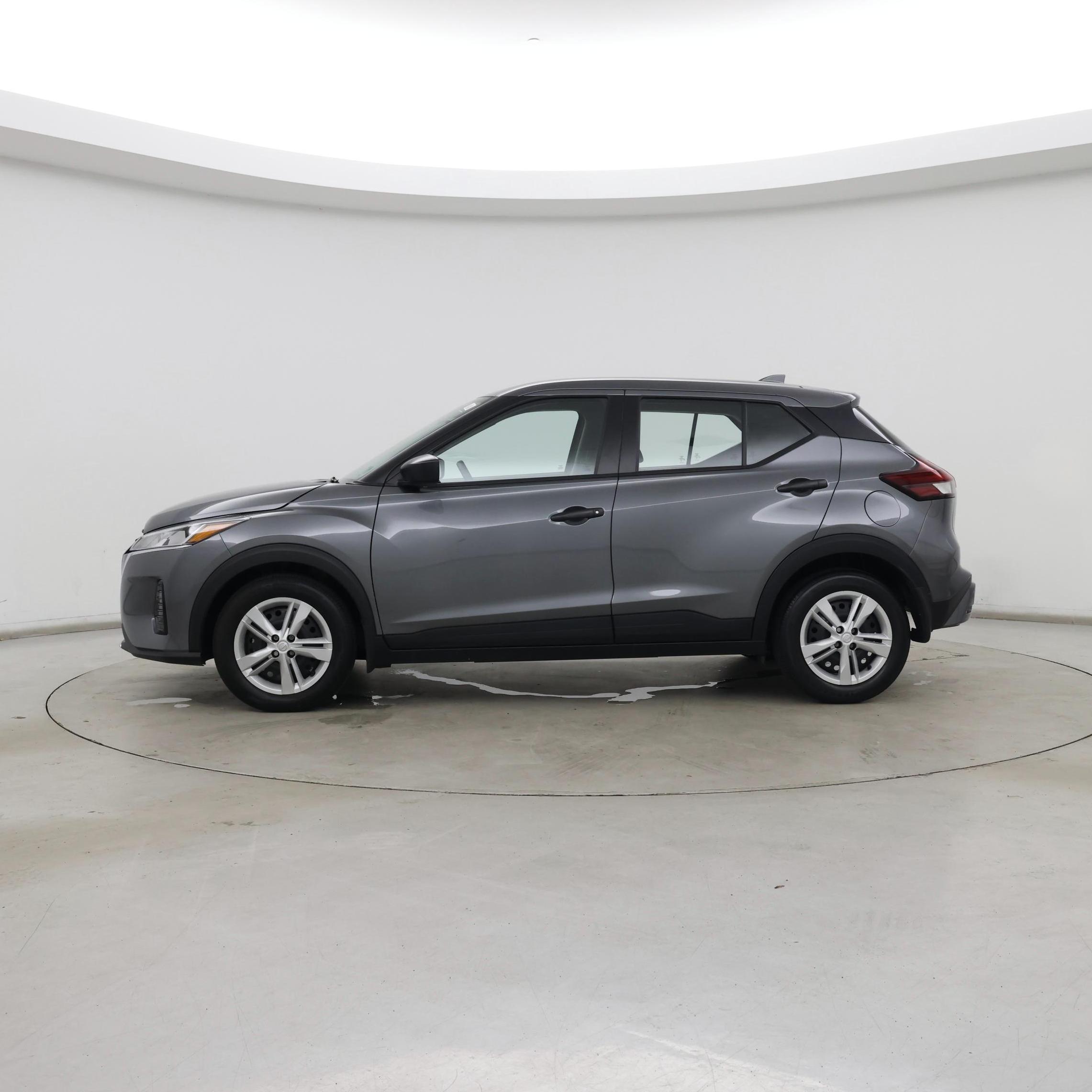 Thumbnail: 2024 Nissan Kicks - 3