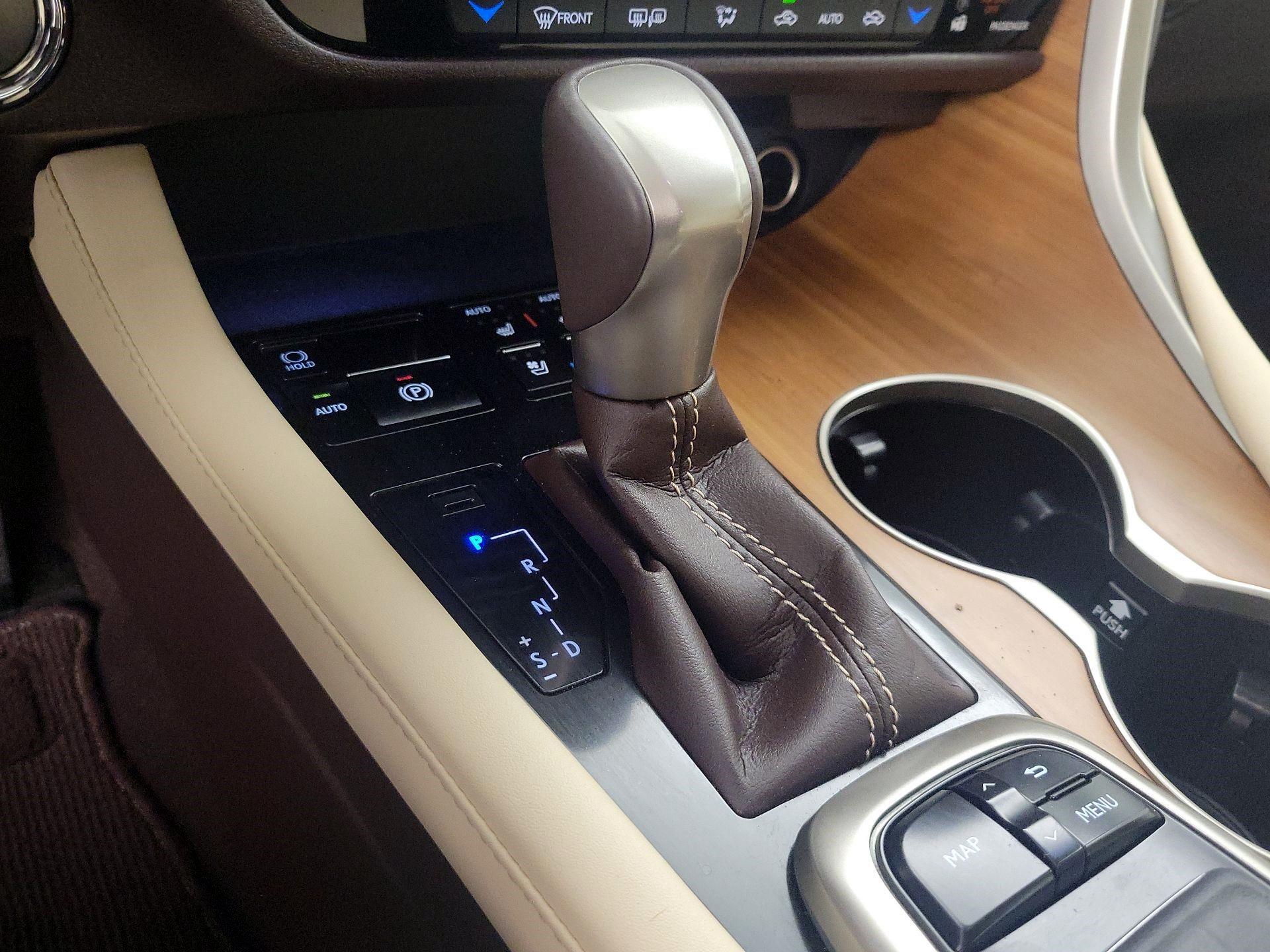 Thumbnail: 2016 Lexus RX - 18